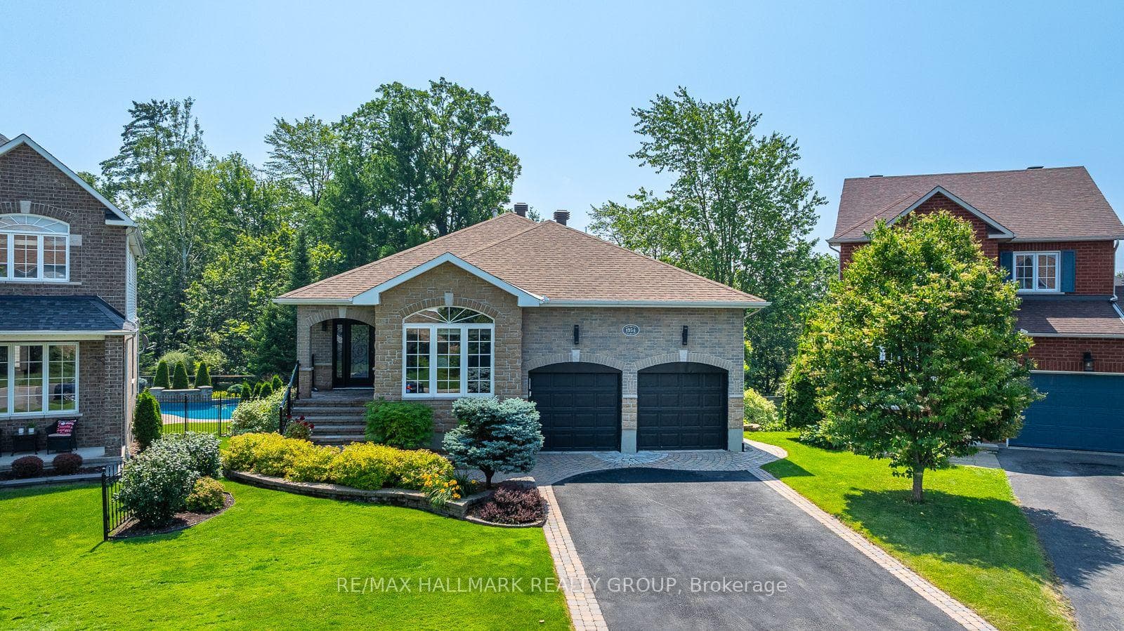 1954 Lobelia Way, Orleans - Cumberland and Area, ON K4A 4R5, Orleans - Cumberland and Area — photo 1