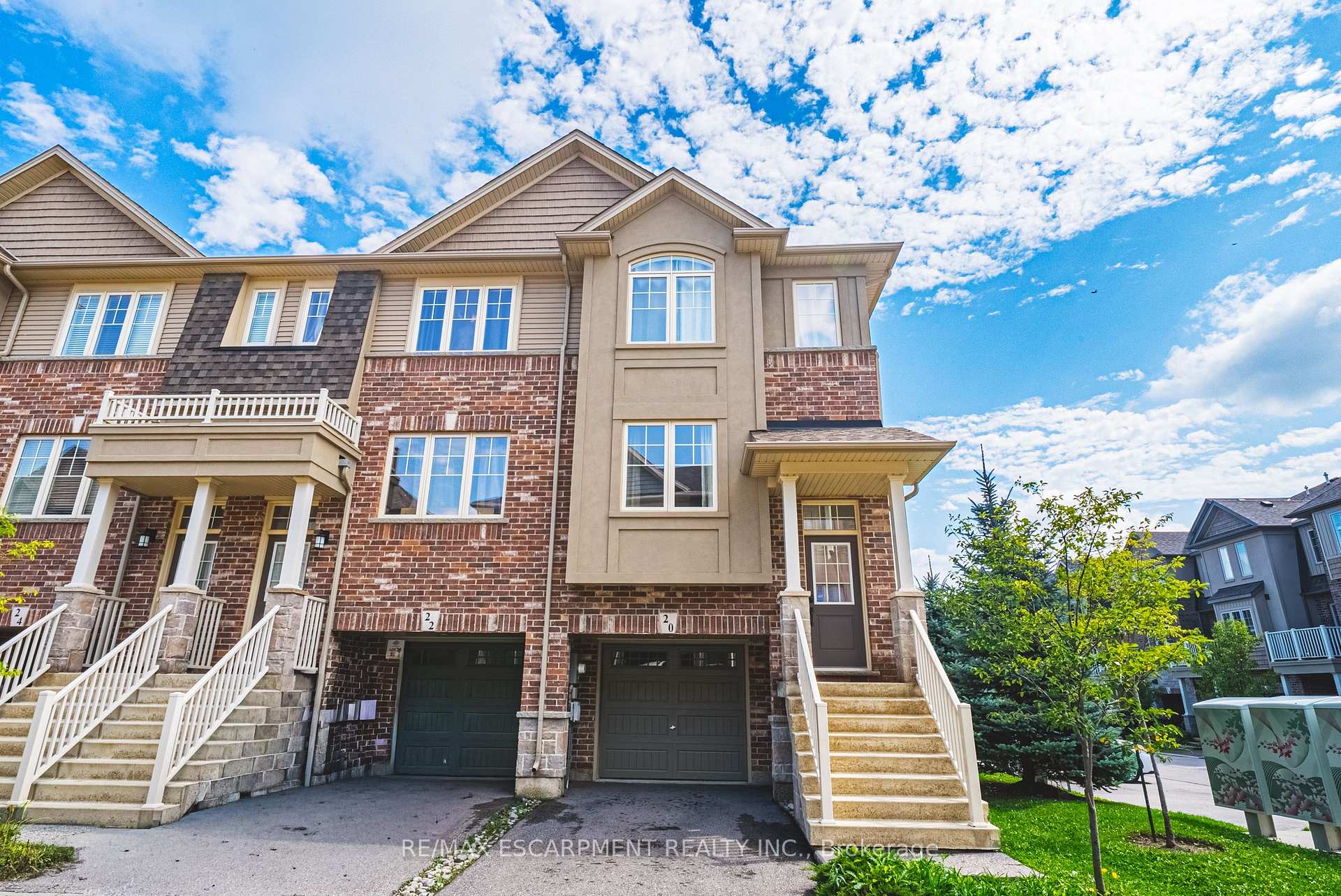 20 BARLEY Lane, Hamilton, ON L9K 0K1, Hamilton — photo 1