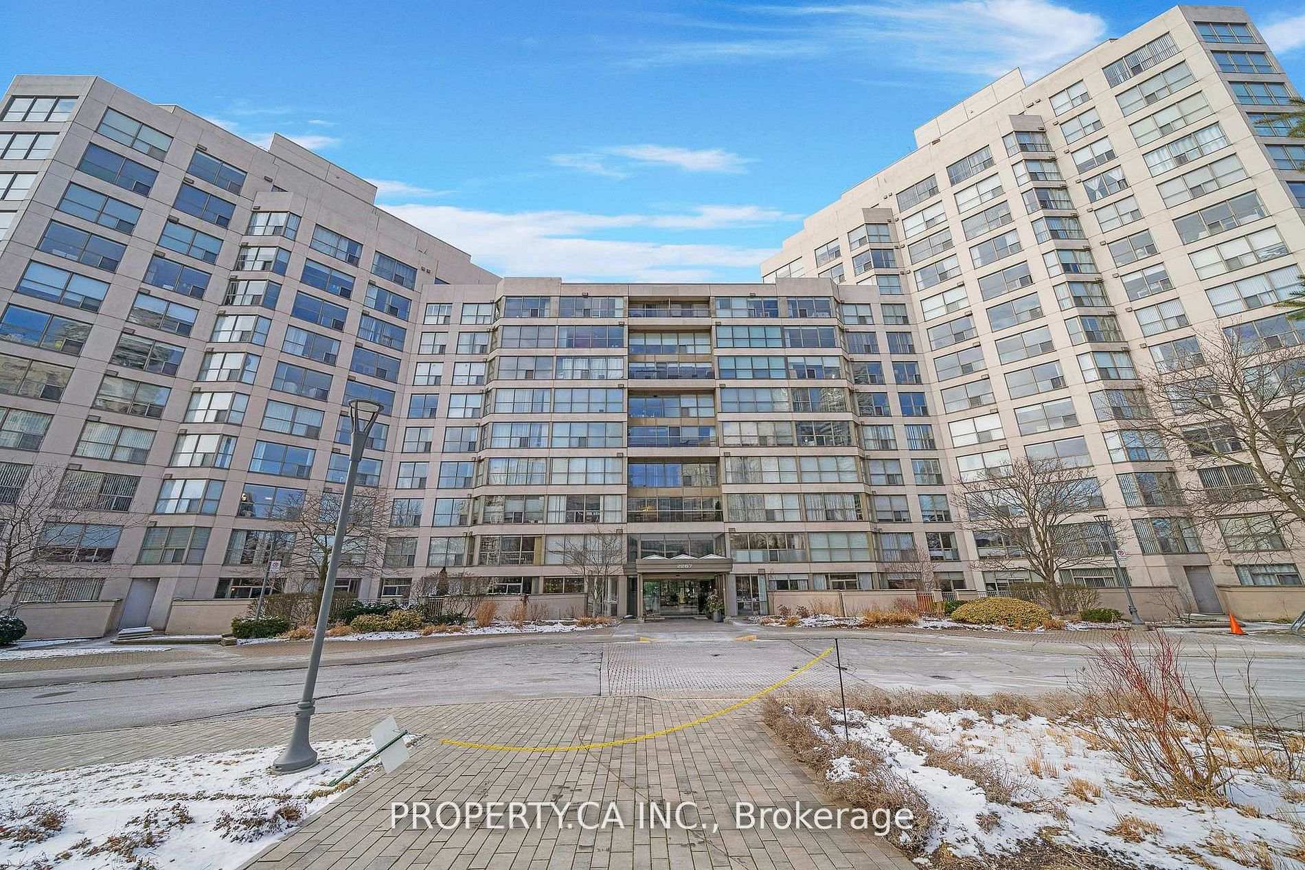 2267 Lake Shore Boulevard W 526, Toronto, ON M8V 3X2, Toronto W06 — photo 1