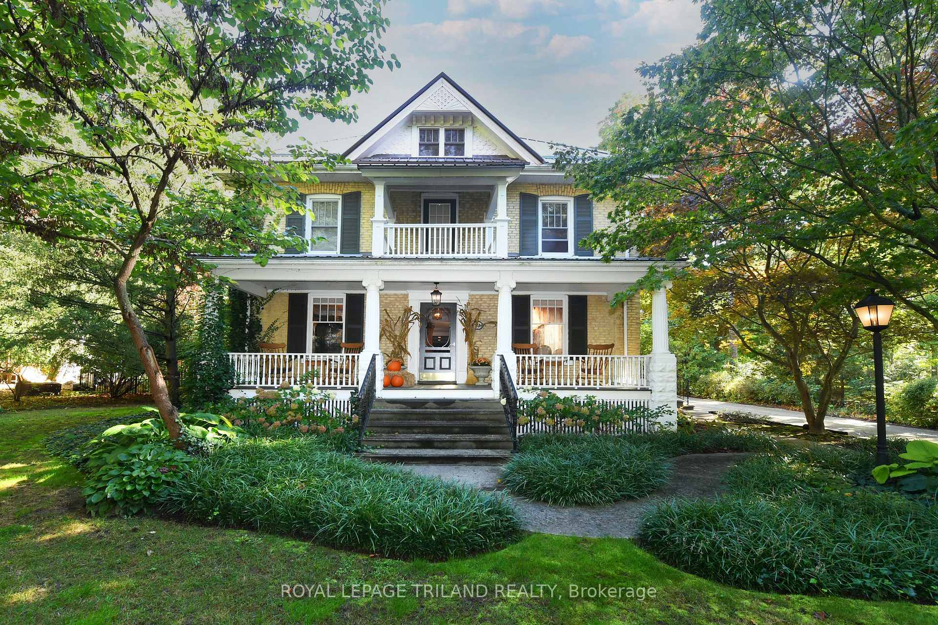 12 VICTORIA Street, Middlesex Centre, ON N0L 1E0, Middlesex Centre — photo 1