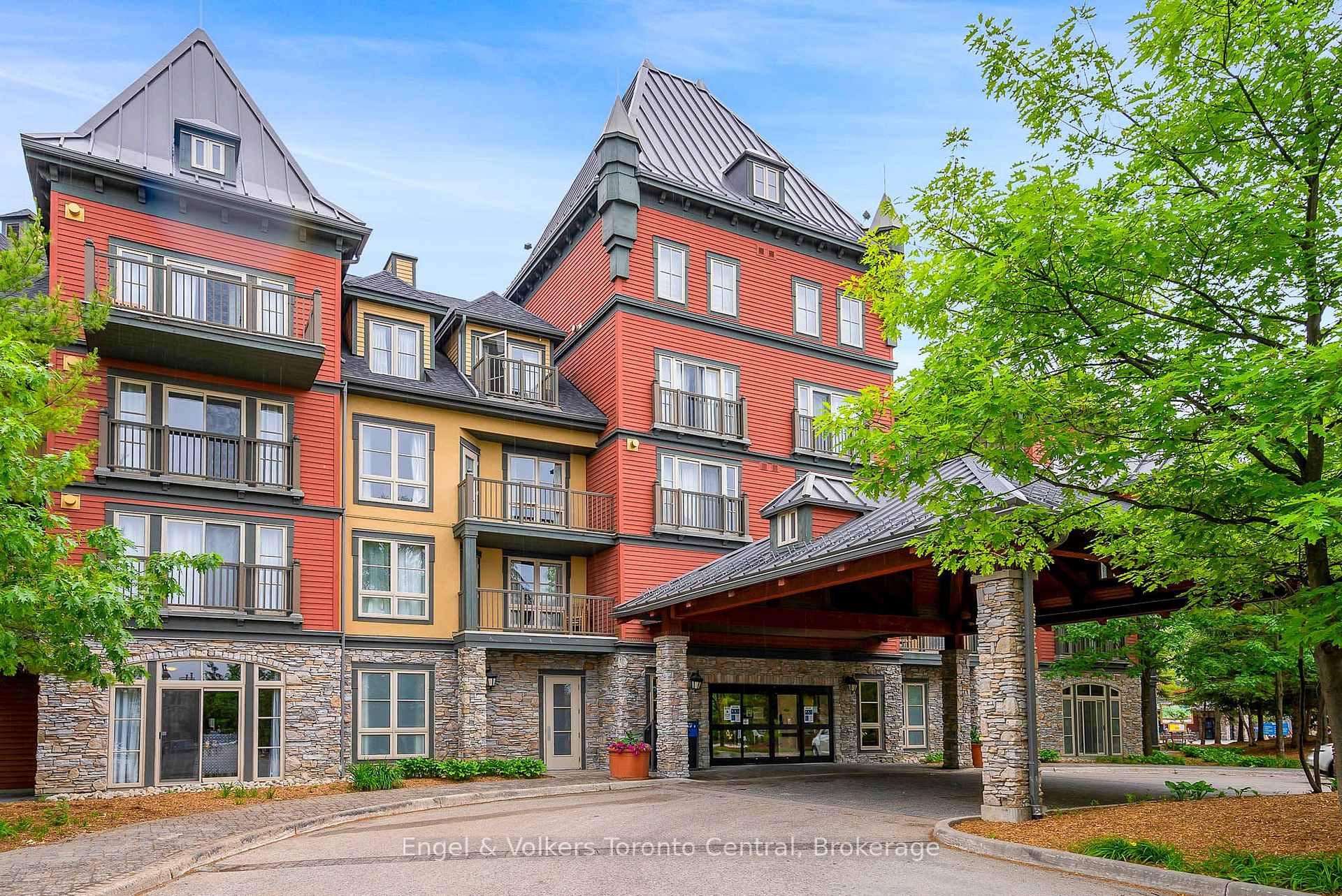 156 Jozo Weider Boulevard 139, Blue Mountains, ON L9Y 0V2, Blue Mountains — photo 1