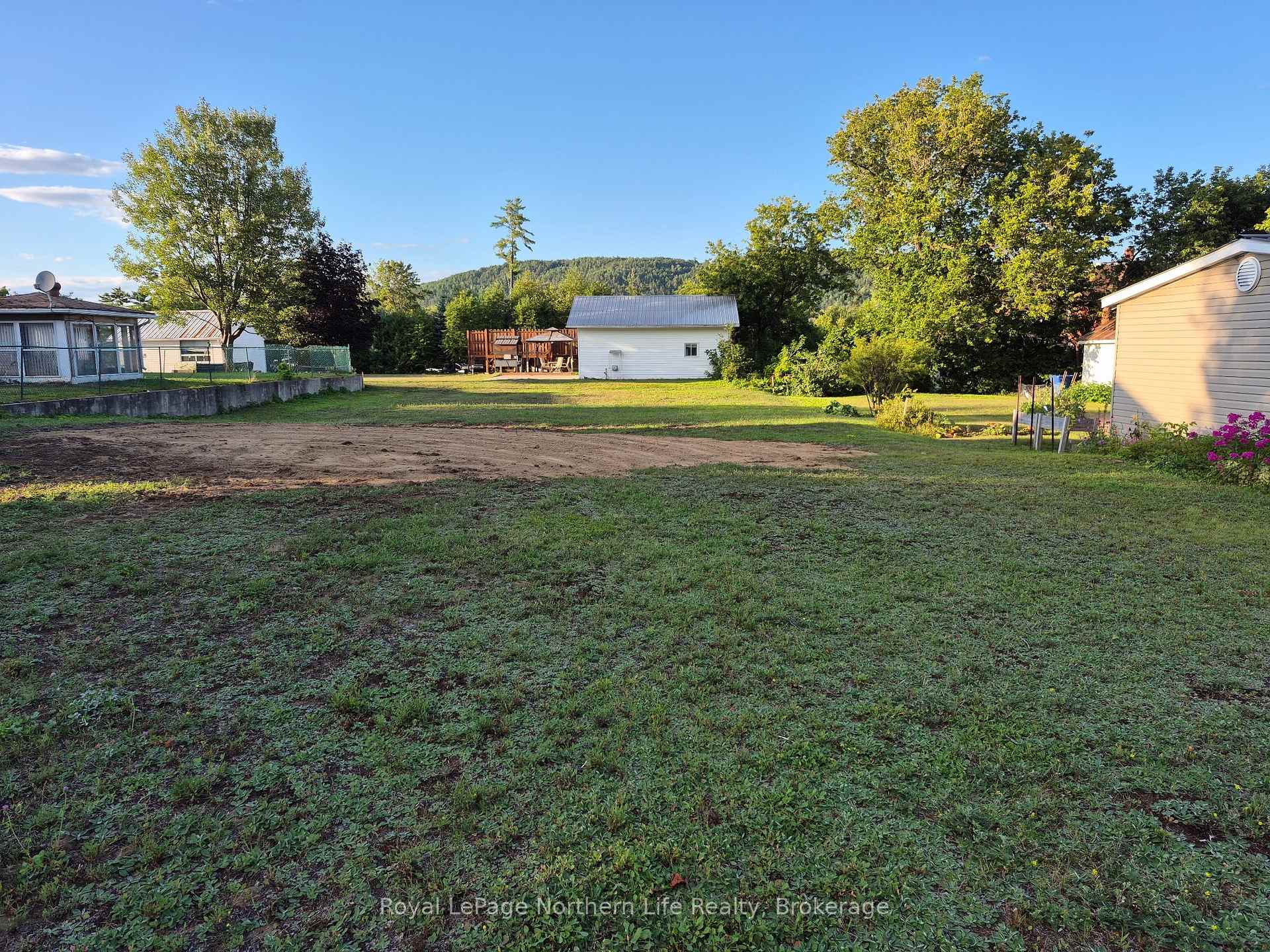 383 Park Street, Mattawa, ON P0H 1V0, Mattawa — photo 1