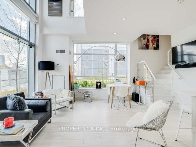 80 Marine Parade Drive WL08, Toronto, ON M8V 0A3, Toronto W06 — photo 1