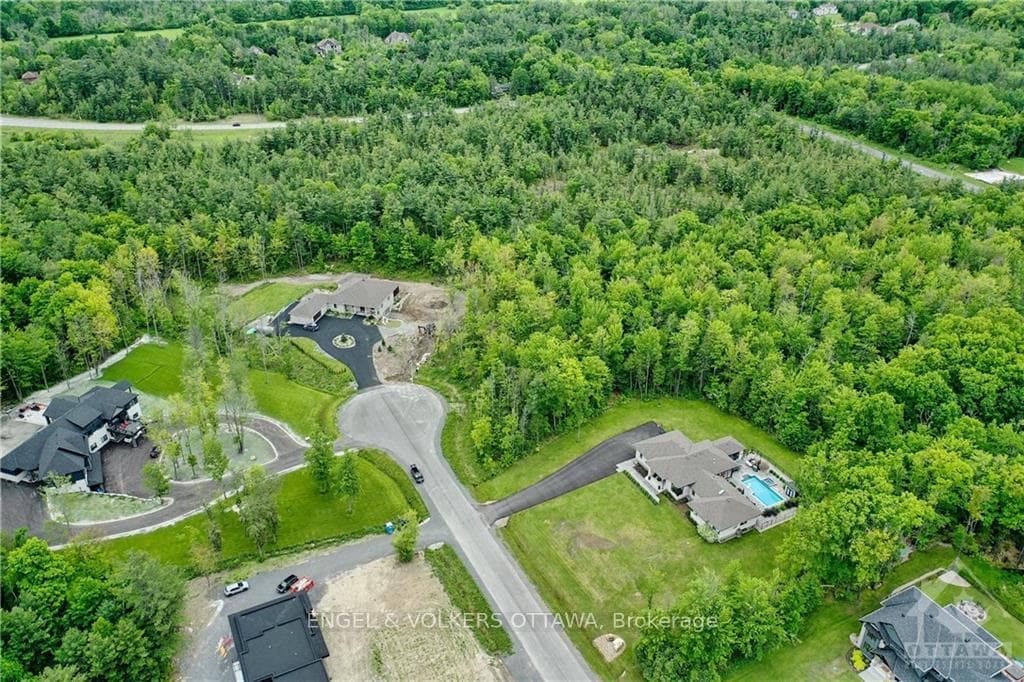 212 TERBOL Court 21, Kanata, ON K2W 0E7, Kanata — photo 1