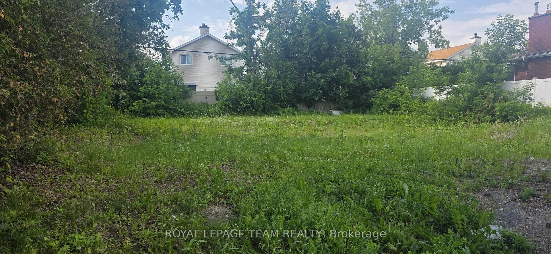 1691-1689 ROSEBELLA Avenue, Blossom Park - Airport and Area, ON K1T 1G2, Blossom Park - Airport and Area — photo 1