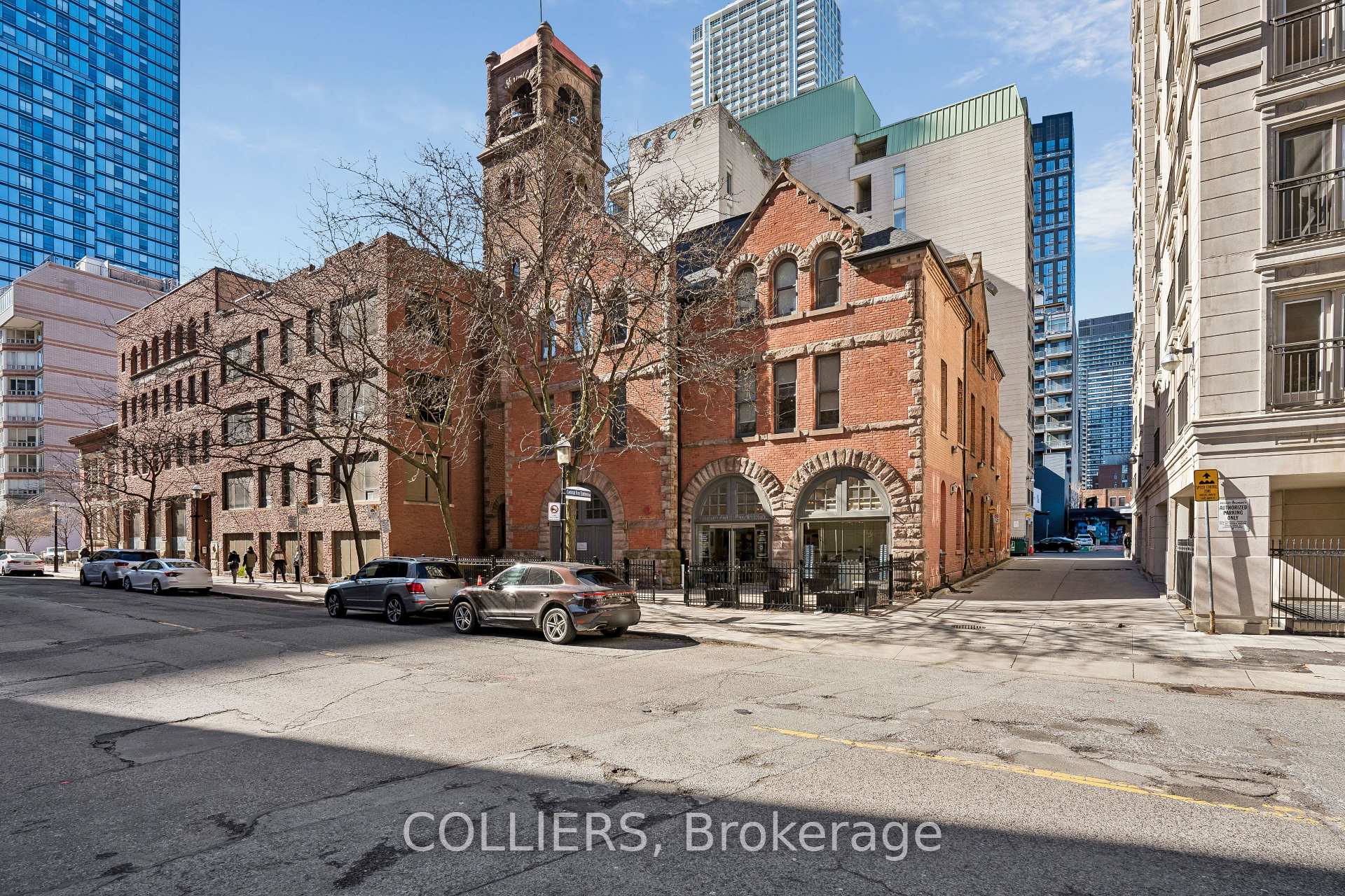 110 Lombard Street, Toronto, ON M5C 1M3, Toronto C08 — photo 1