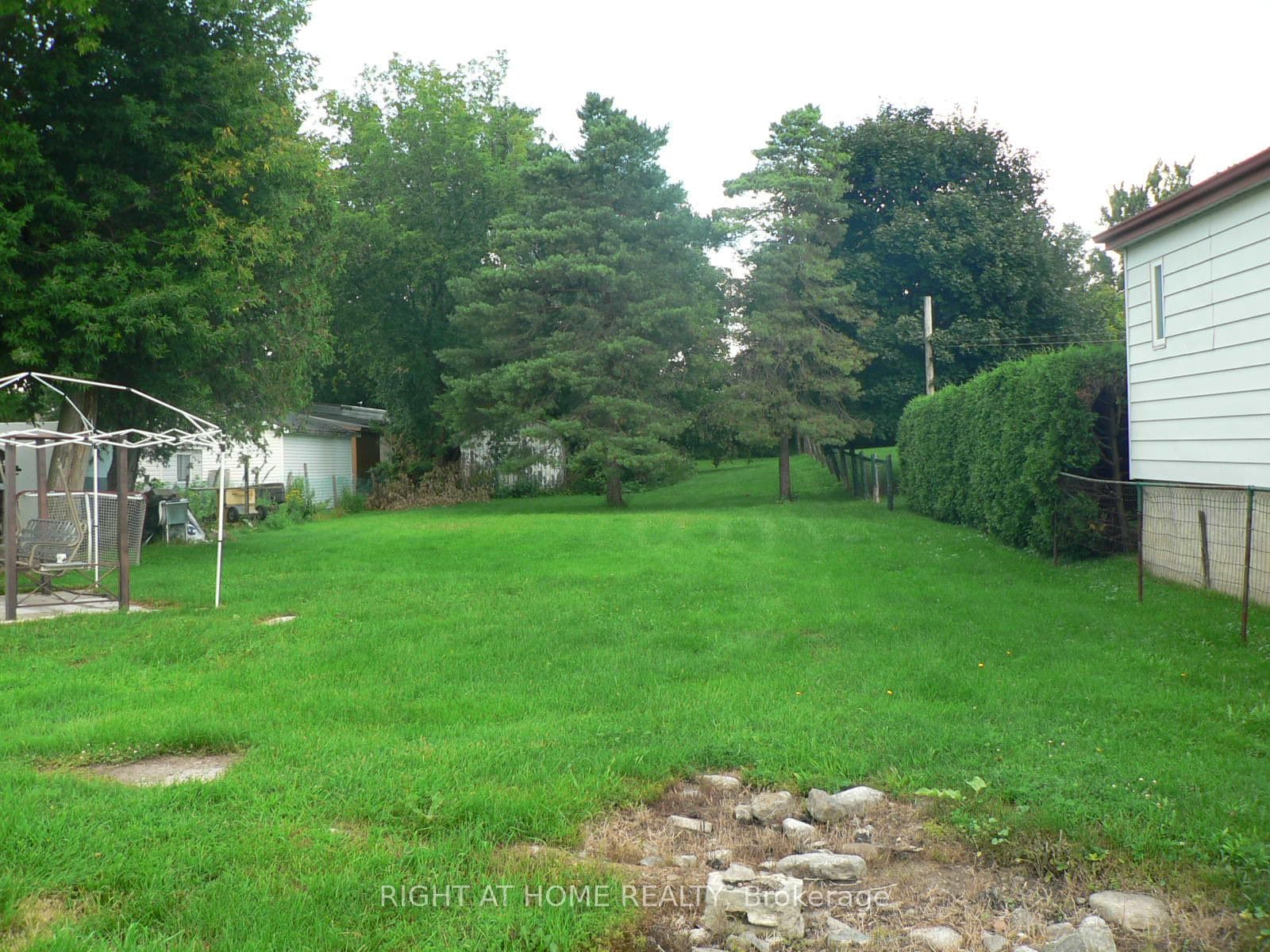 79 St James Street, North Glengarry, ON K0C 1A0, North Glengarry — photo 1