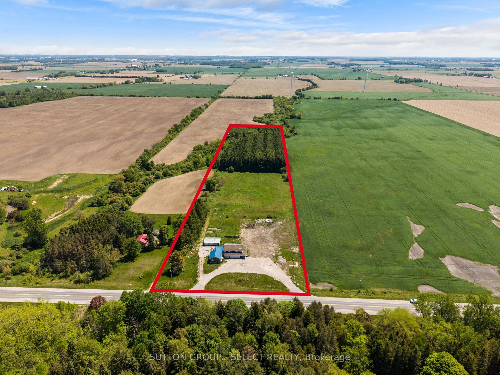 82522 Bluewater Highway, Ashfield-Colborne-Wawanosh, ON N7A 3X9, Ashfield-Colborne-Wawanosh — photo 1