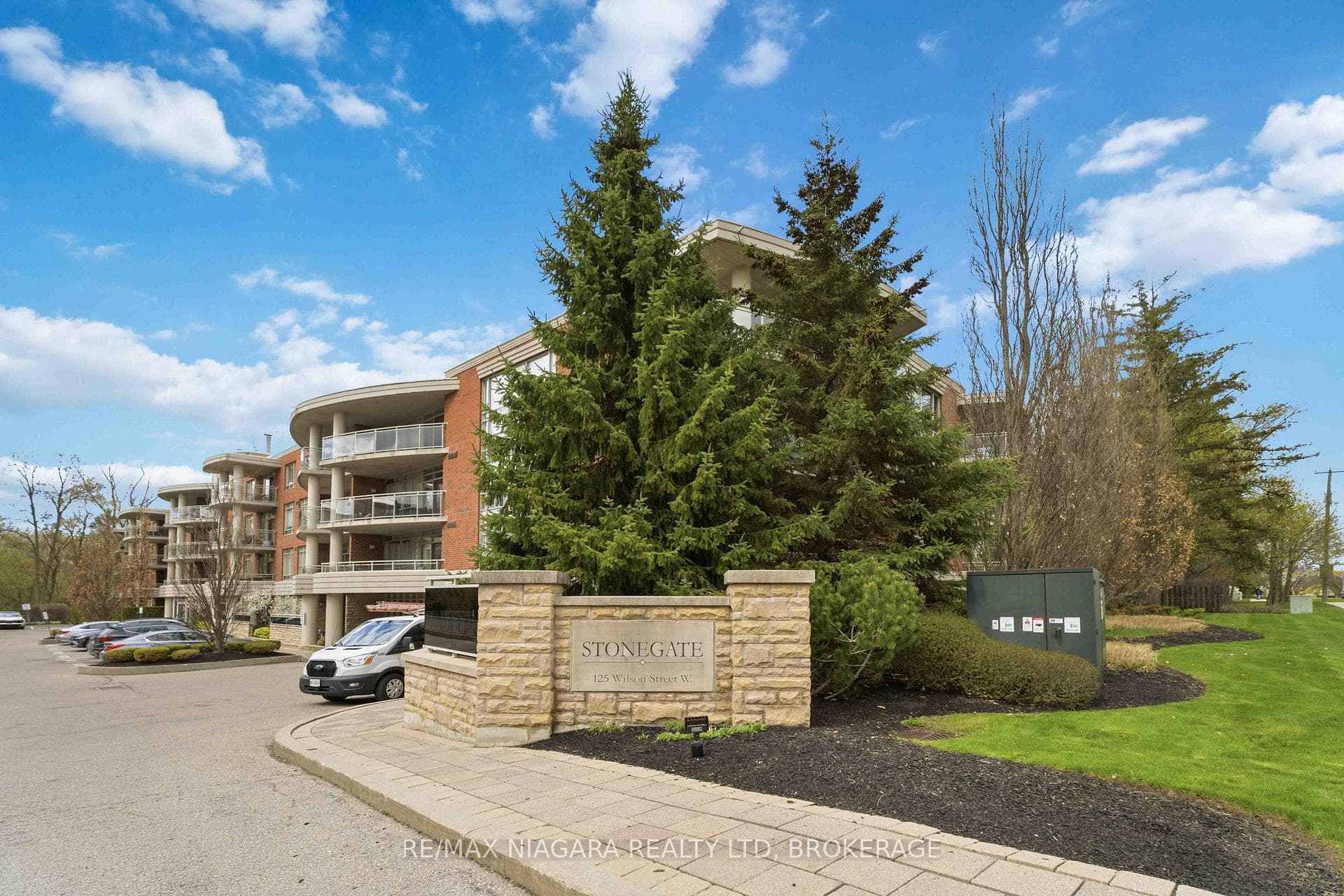 125 Wilson Street W 107, Hamilton, ON L9G 0B3, Hamilton — photo 1