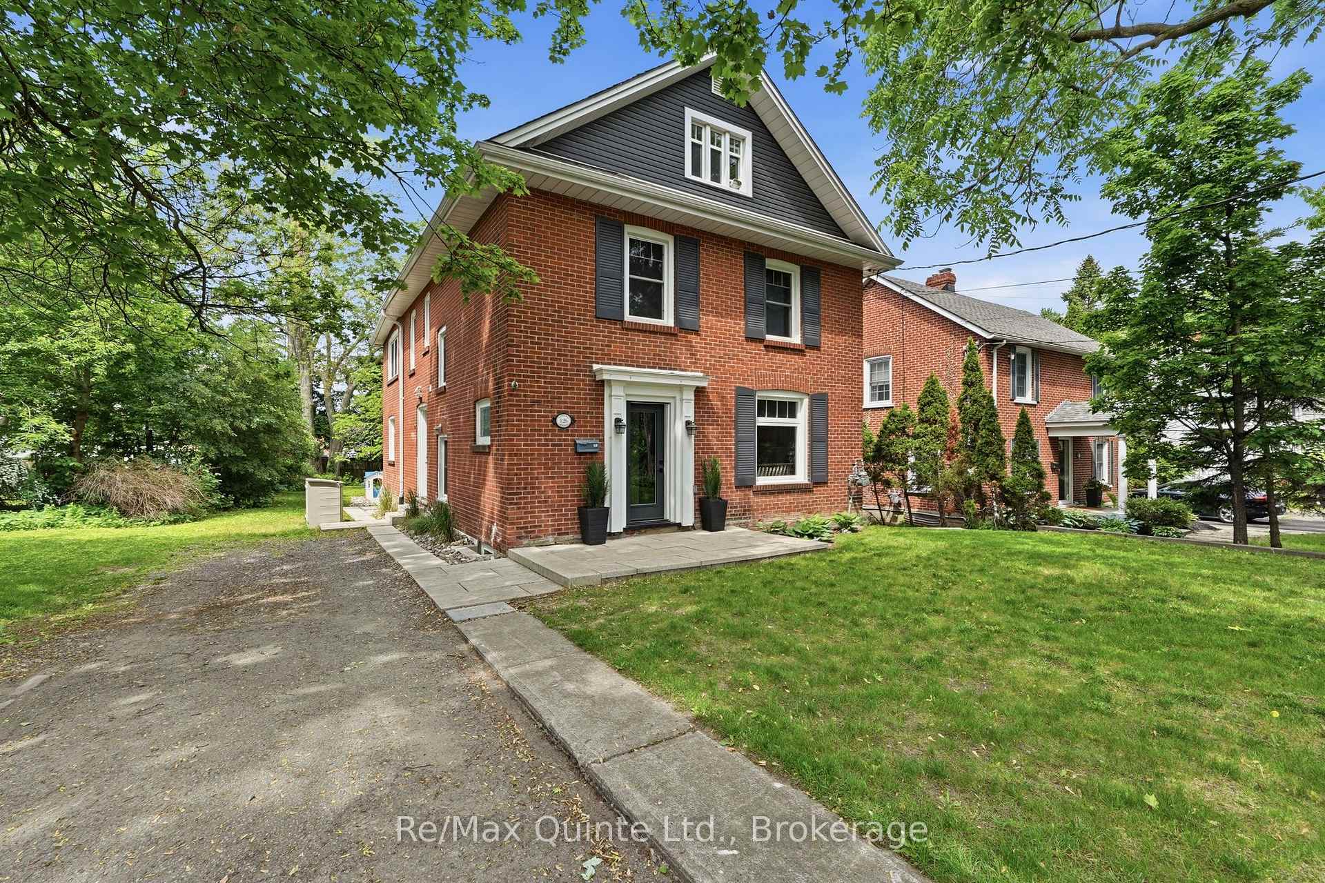 126 Dufferin Avenue, Belleville, ON K8N 3X1, Belleville — photo 1