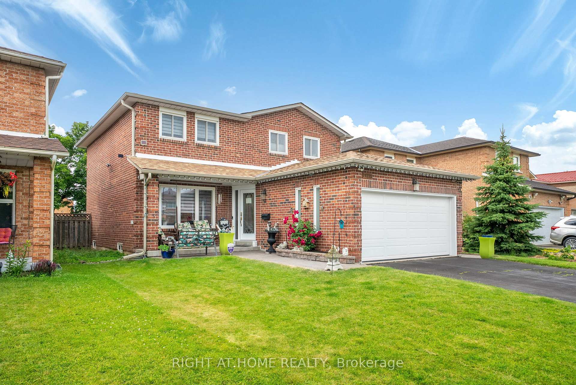 7 Polygon Court, Brampton, ON L6Z 3X8, Brampton — photo 1