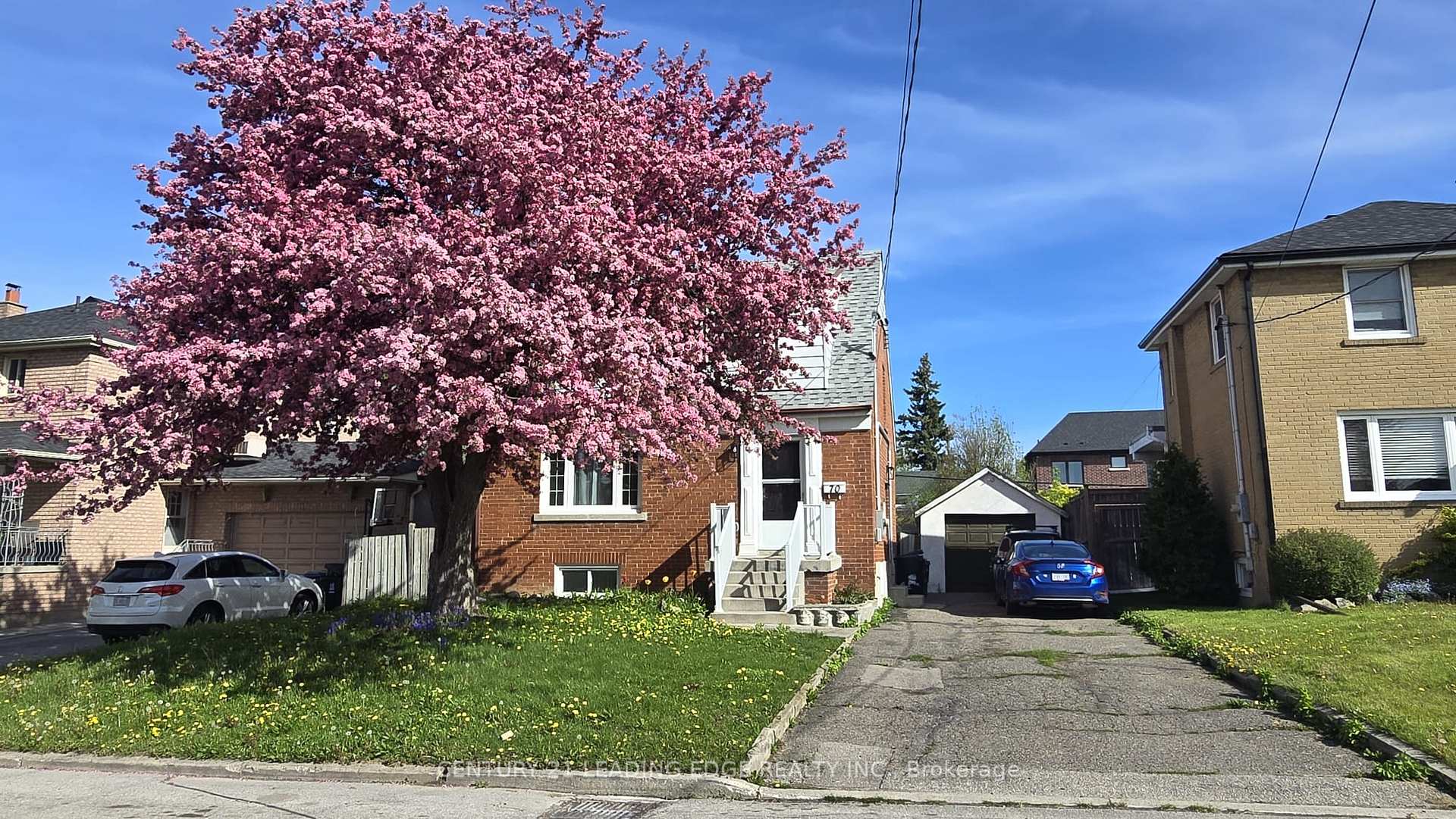 70 Westdale Drive, Toronto, ON M3K 1A6, Toronto W05 — photo 1
