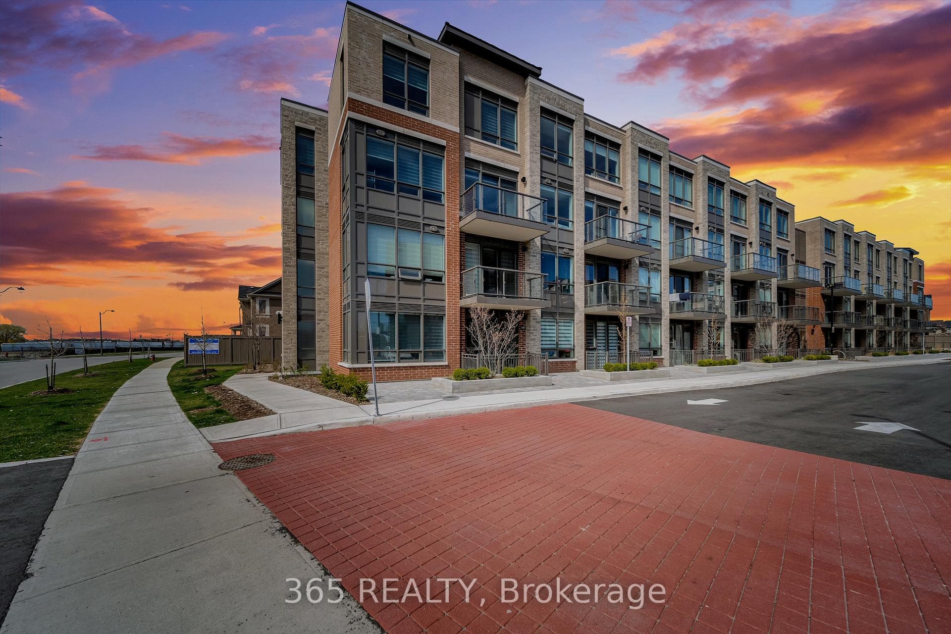 65 Attmar Drive 261, Brampton, ON L6P 0Y6, Brampton — photo 1