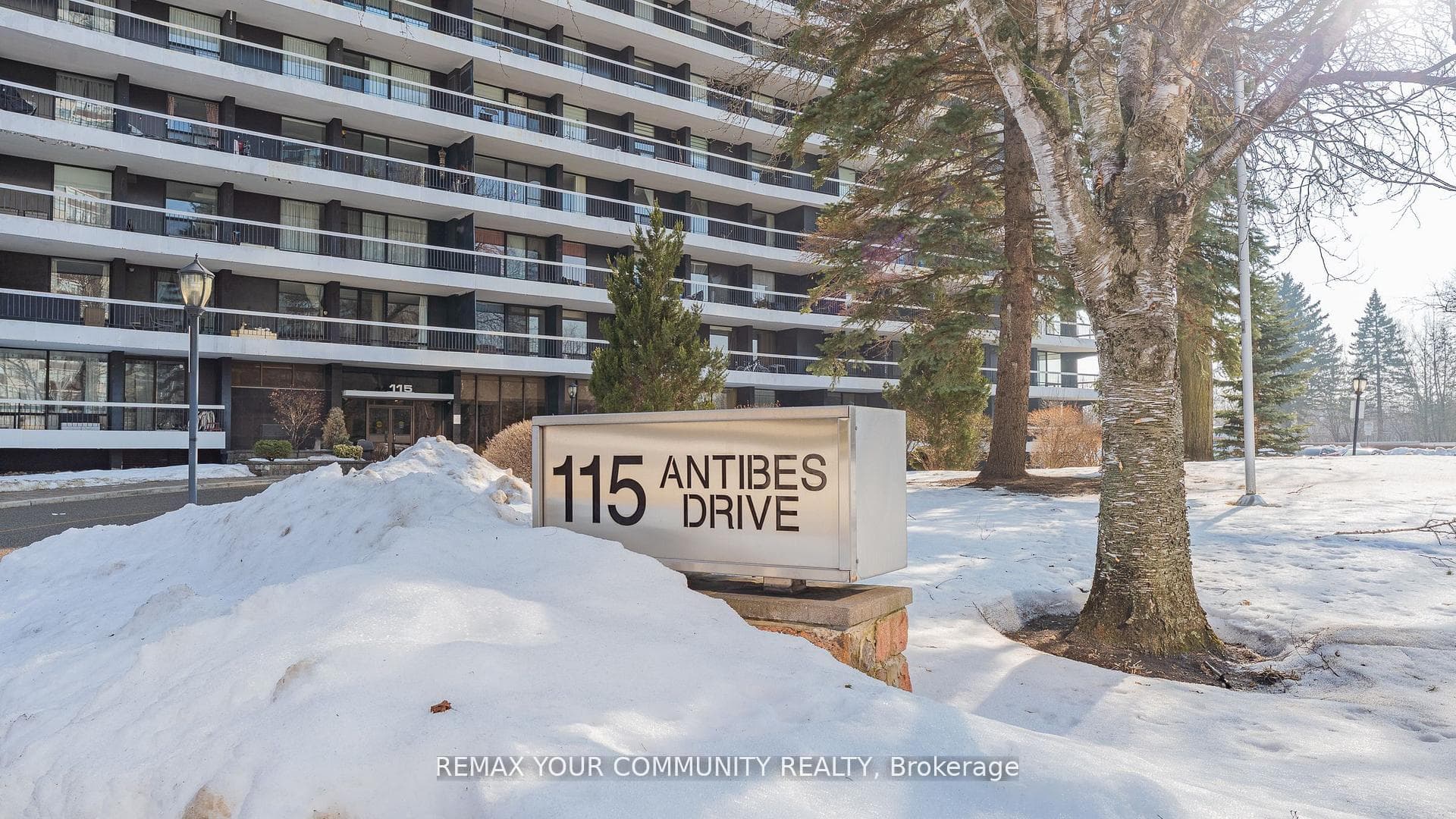 115 Antibes Drive 702, Toronto, ON M2R 2Y9, Toronto C07 — photo 1