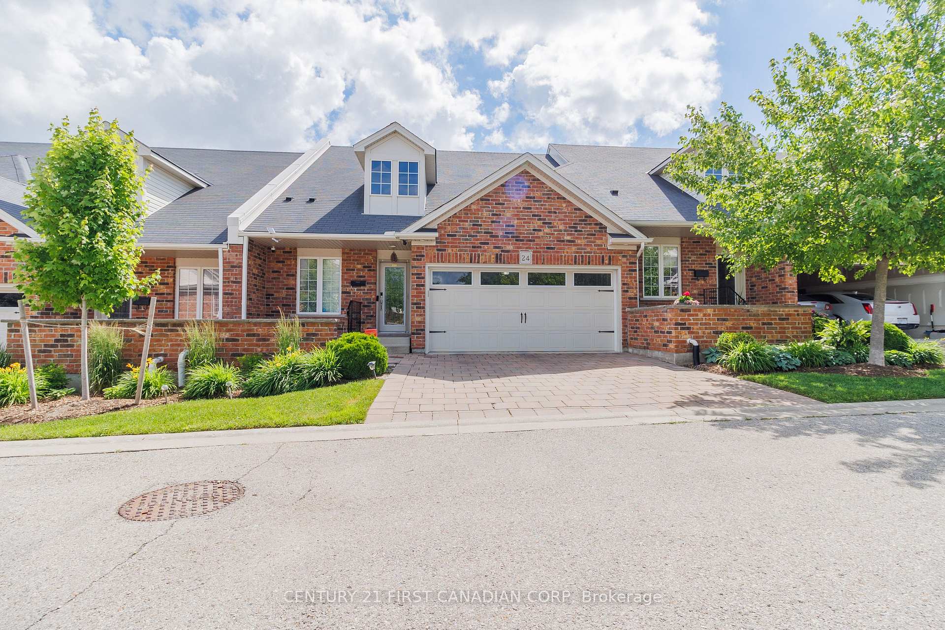 464 Commissioners Road W 24, London South, ON N6J 0A2, London South — photo 1