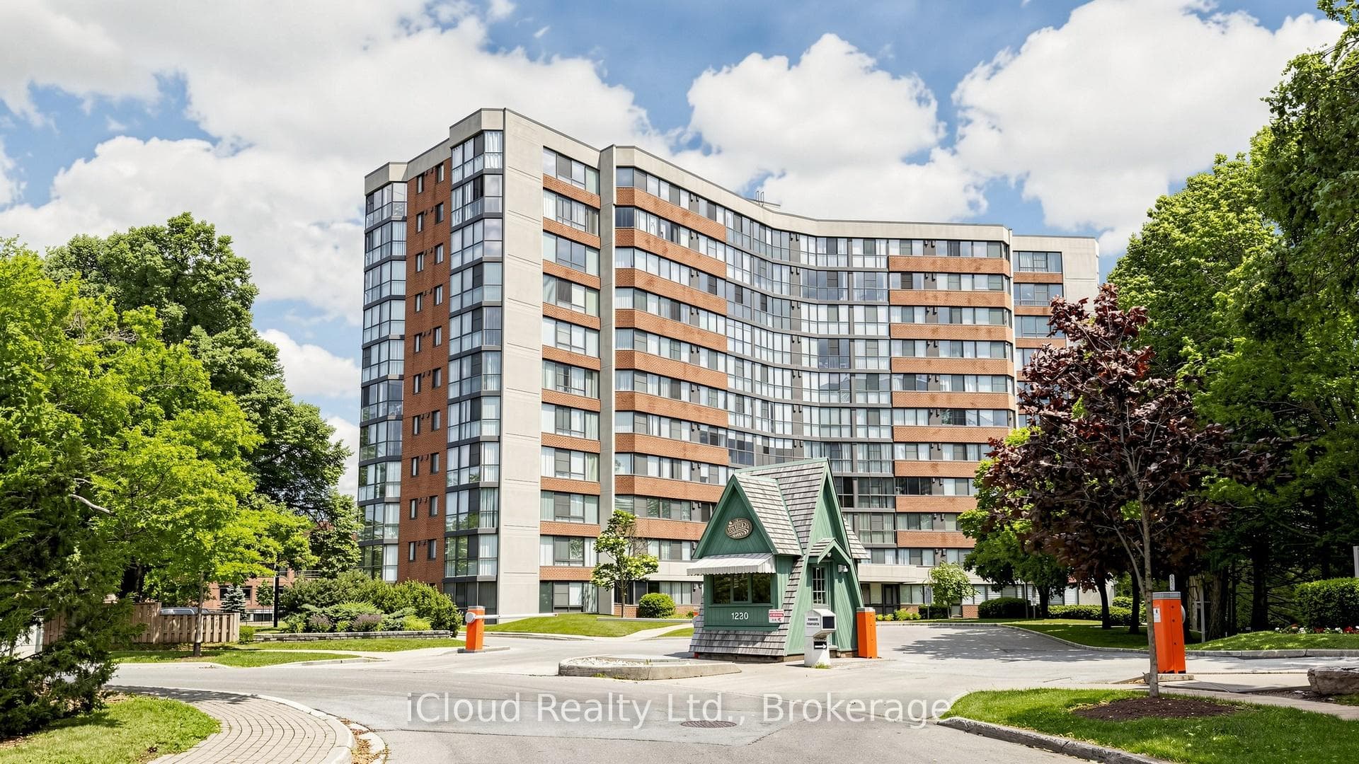 1230 Marlborough Court 1005, Oakville, ON L6H 3K6, Oakville — photo 1
