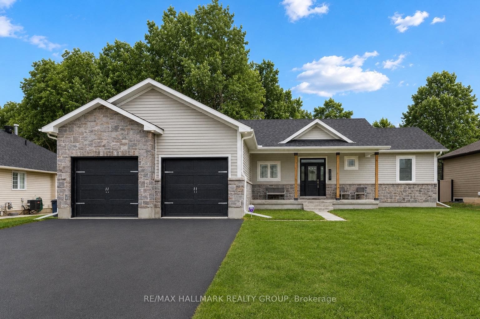 1077 SHEARER Drive, Brockville, ON K6V 7K1, Brockville — photo 1