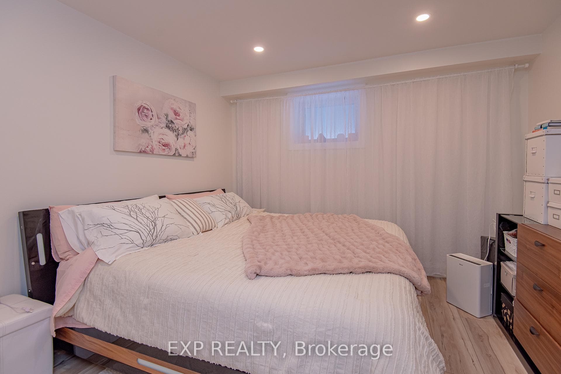 1473 Rosebella Avenue W, Blossom Park - Airport and Area, ON K1T 1E5, Blossom Park - Airport and Area — photo 1