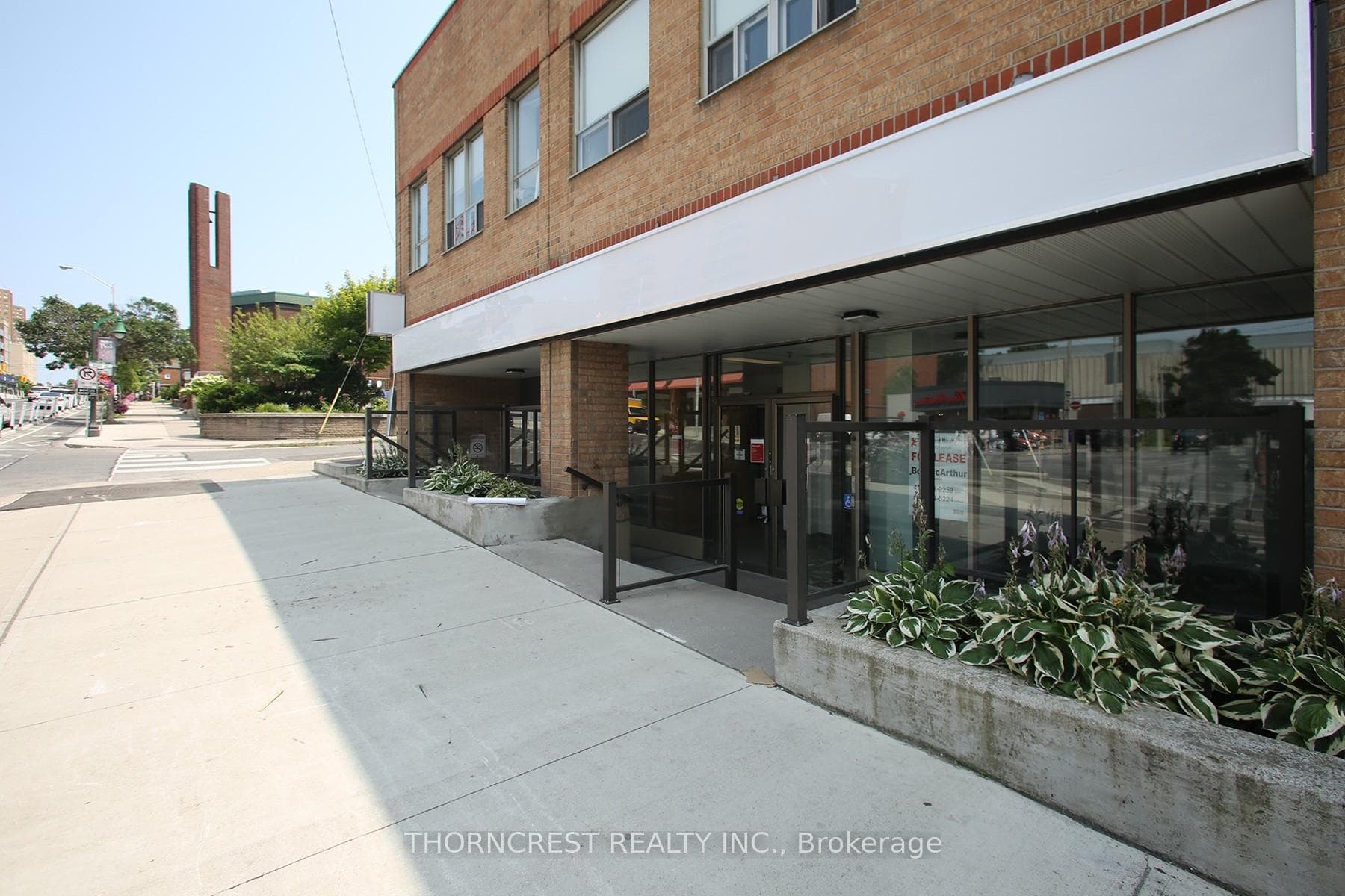1709 Bloor Street W, Toronto, ON M6P 4E5, Toronto W01 — photo 1
