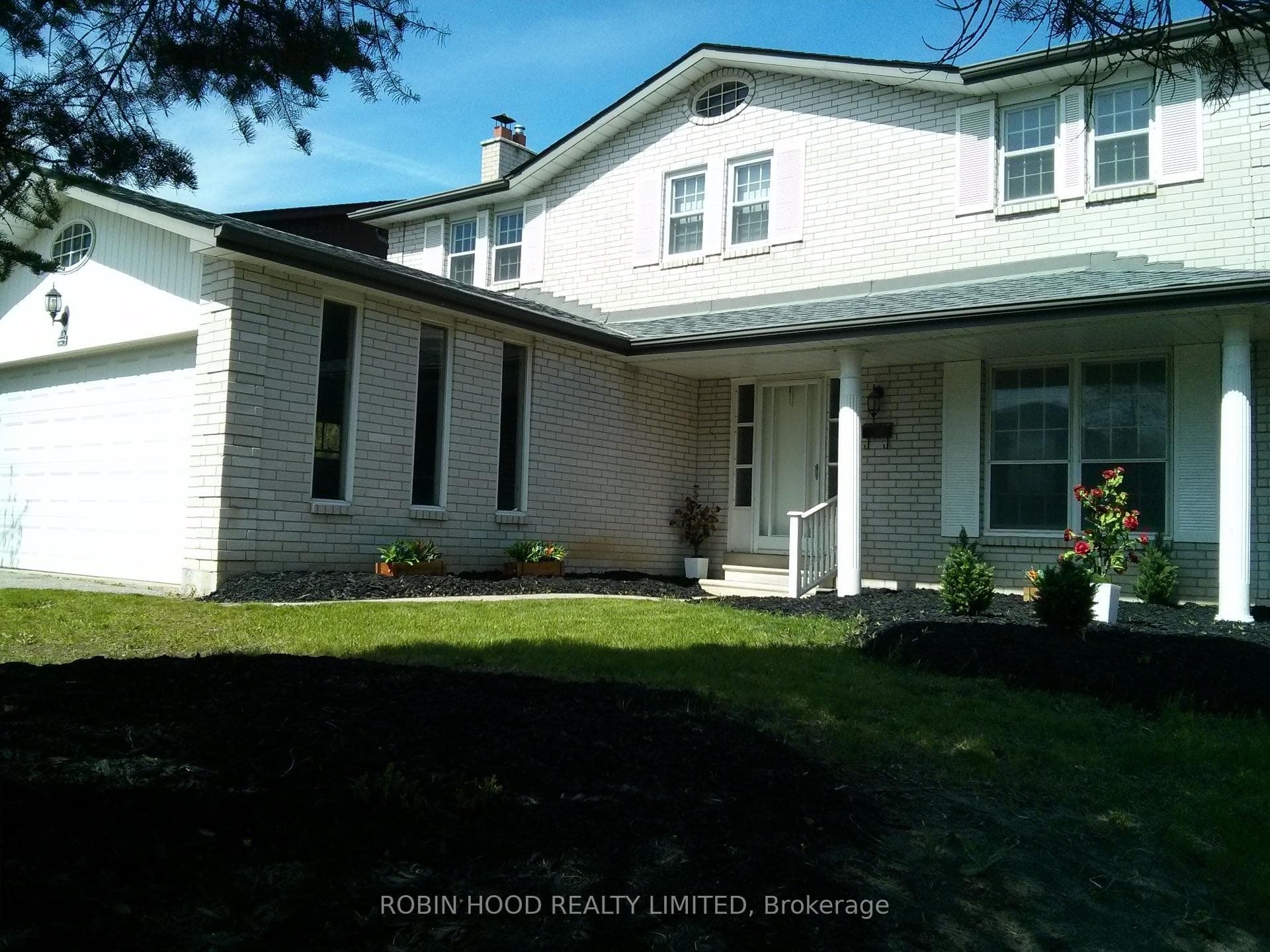 1953 Owlsnest Lane, Mississauga, ON L4W 2J1, Mississauga — photo 1