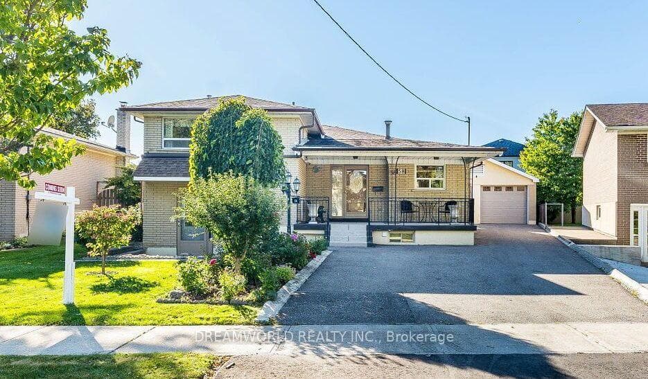 58 Candlewood Crescent, Toronto, ON M3J 1G8, Toronto W05 — photo 1