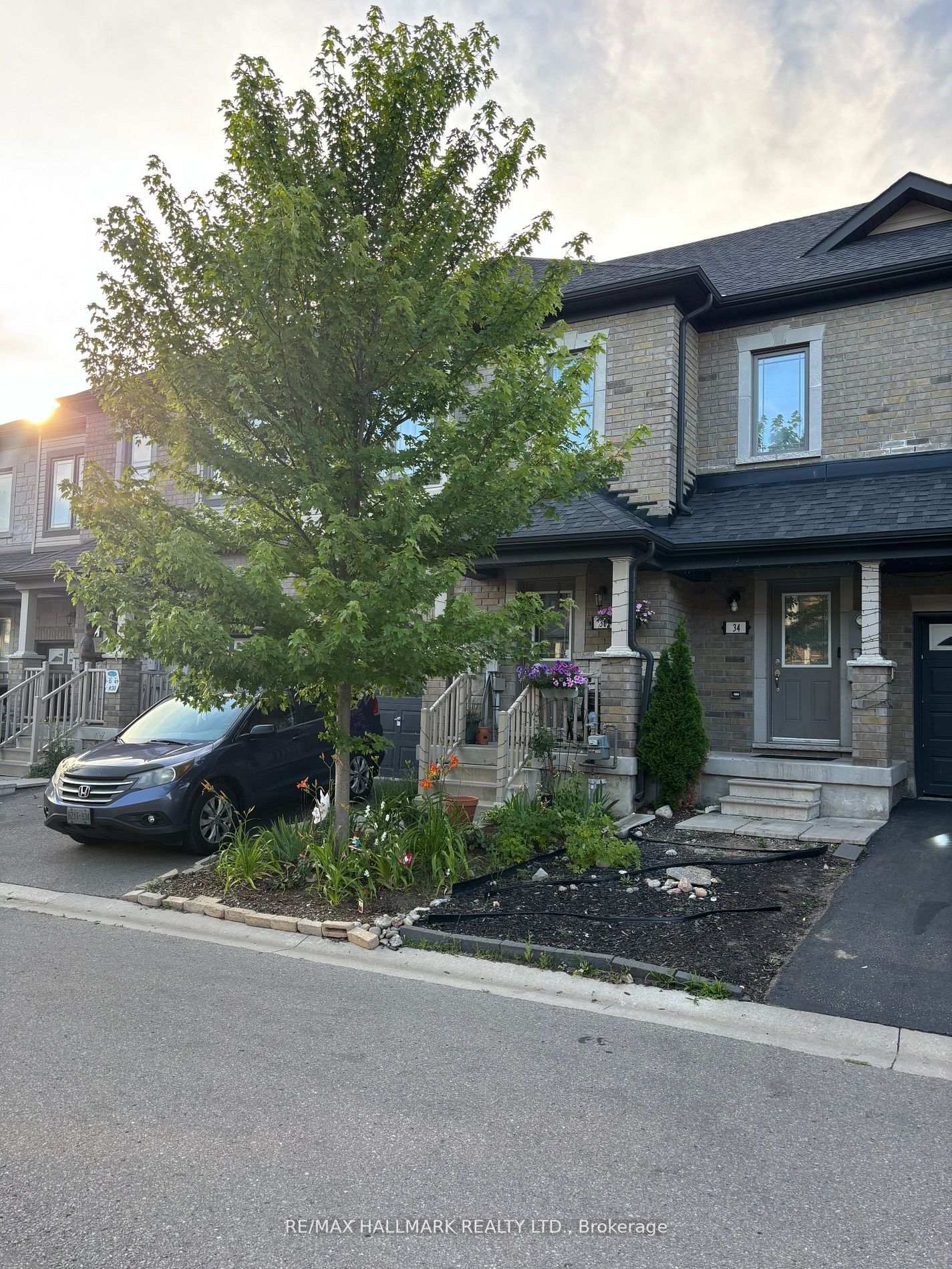 36 Deneb Street, Barrie, ON L4M 0K6, Barrie — photo 1