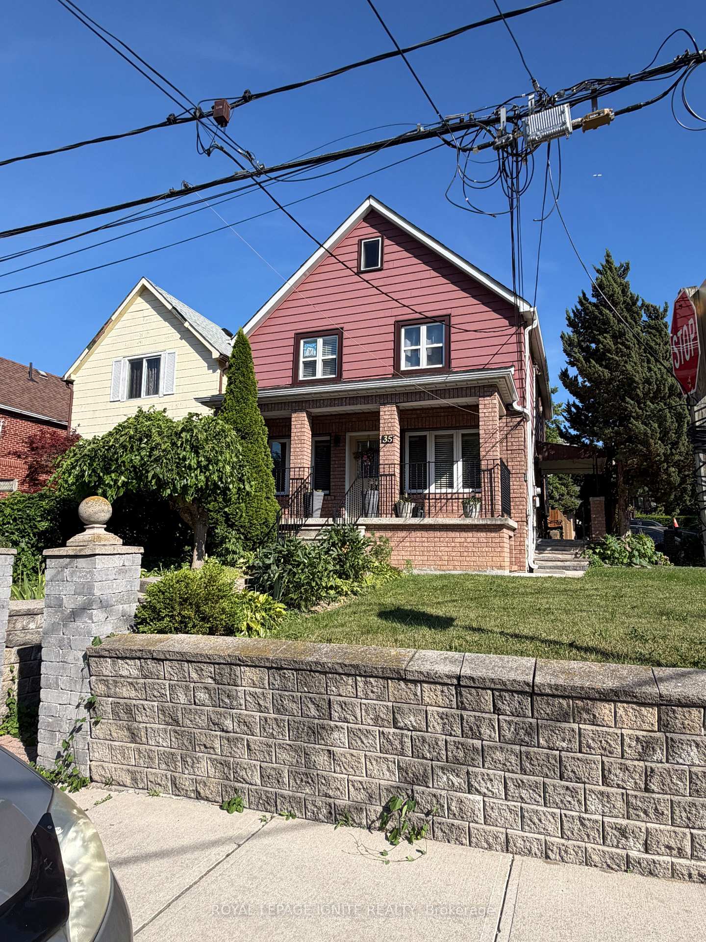 35 Hillary Avenue, Toronto, ON M6N 2B9, Toronto W03 — photo 1