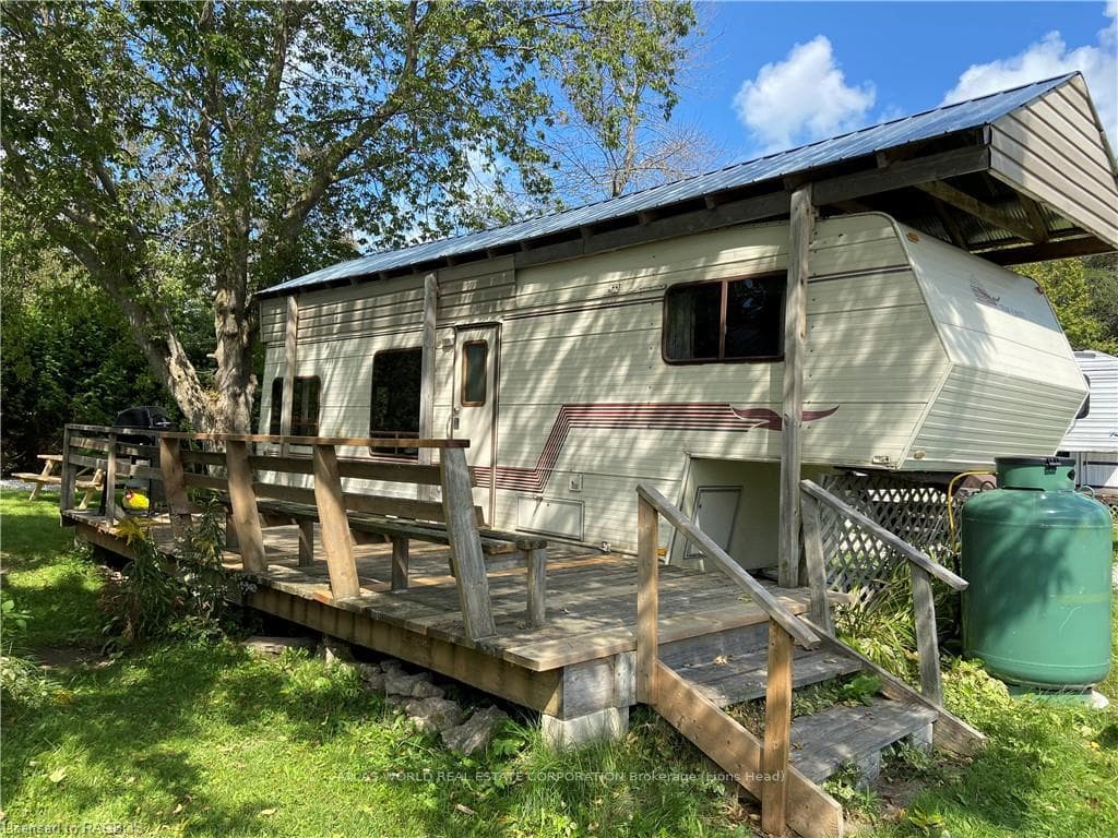 9 TAMARAC Road 5, Northern Bruce Peninsula, ON N0H 2R0, Northern Bruce Peninsula — photo 1