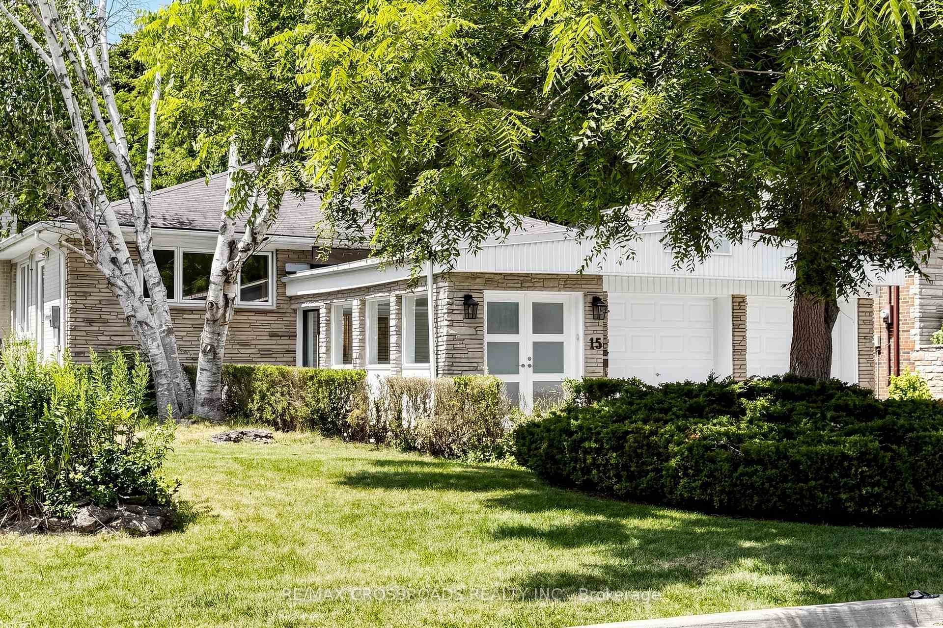 15 Alamosa Drive, Toronto, ON M2J 2N6, Toronto C15 — photo 1