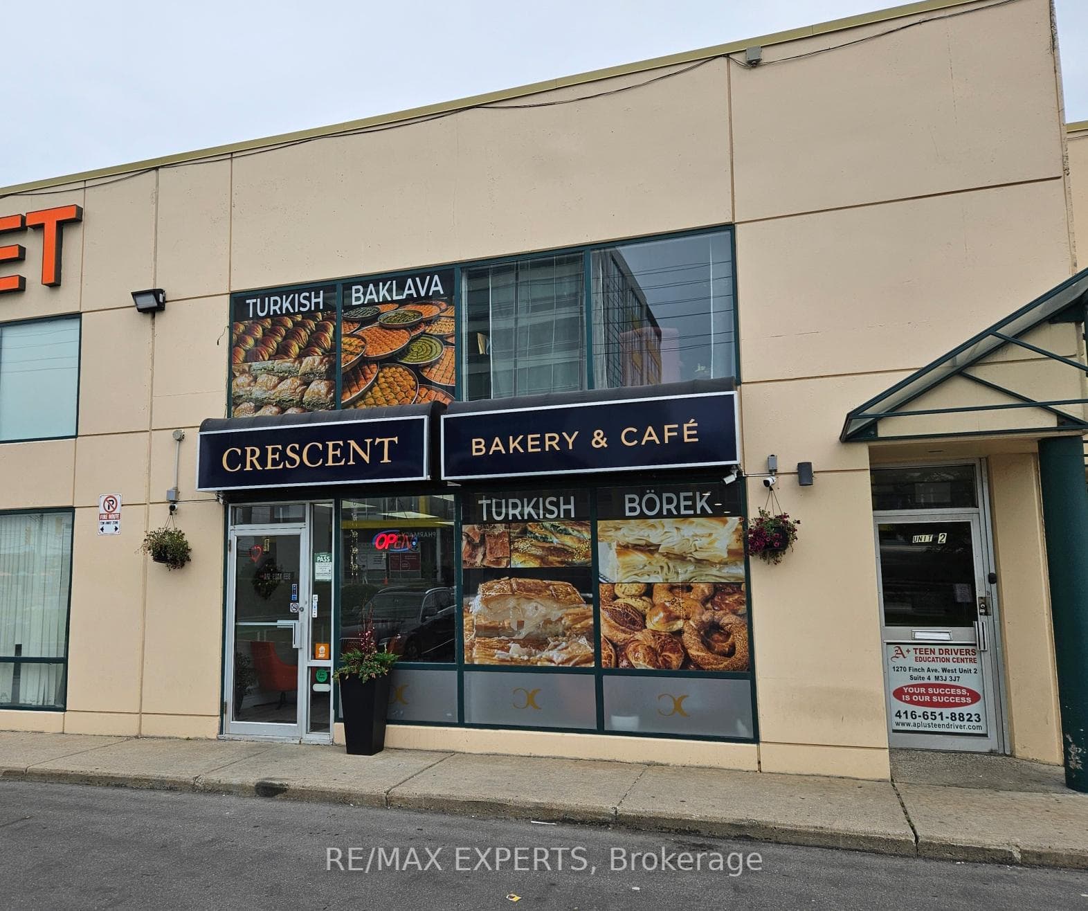 1270 Finch Avenue W 2, Toronto, ON M3J 3J7, Toronto W05 — photo 1