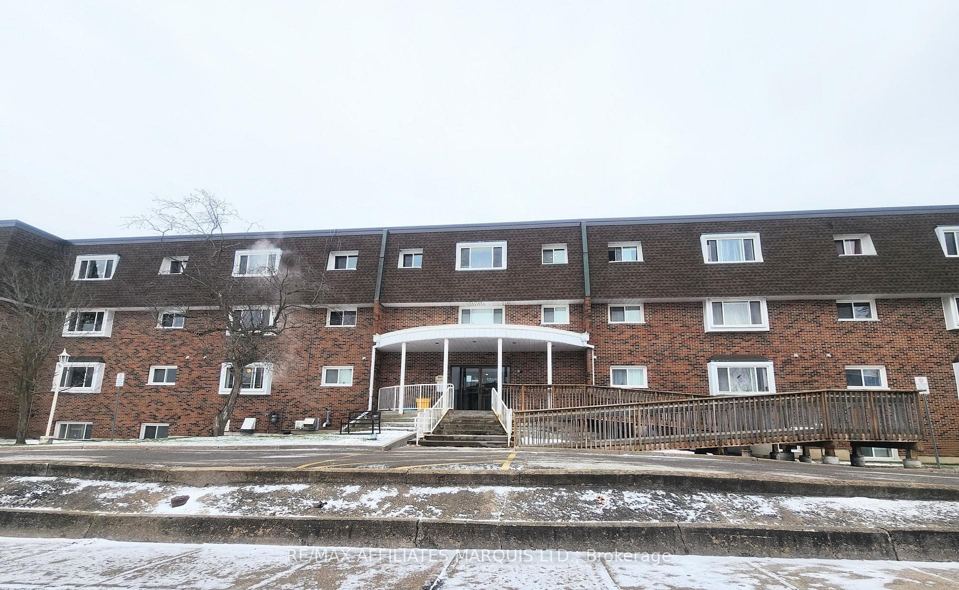 845 Kyle Court 409, Brockville, ON K6V 6K7, Brockville — photo 1
