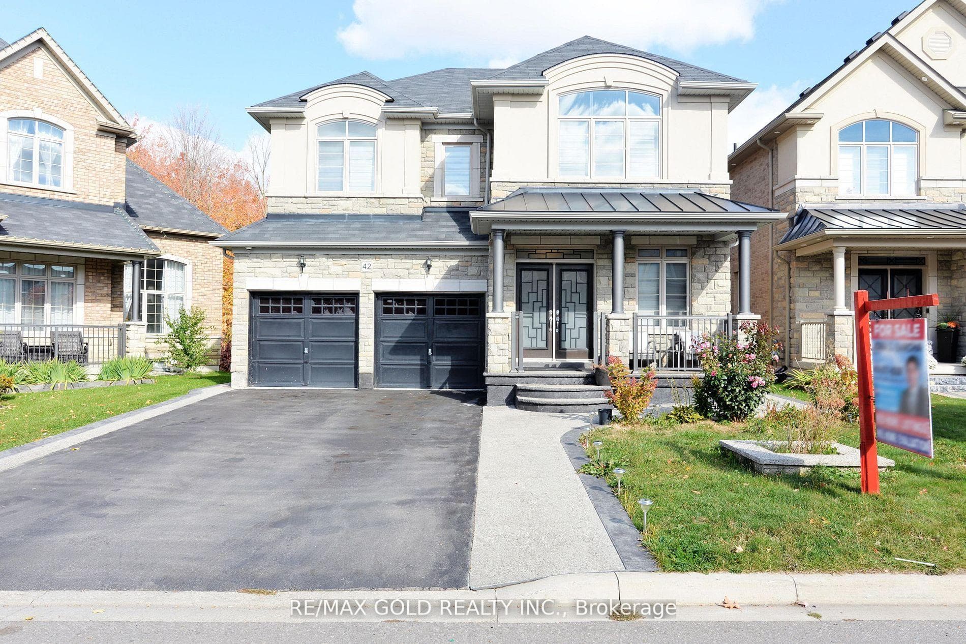 42 Brookwater Crescent, Caledon, ON L7C 4A4, Caledon — photo 1