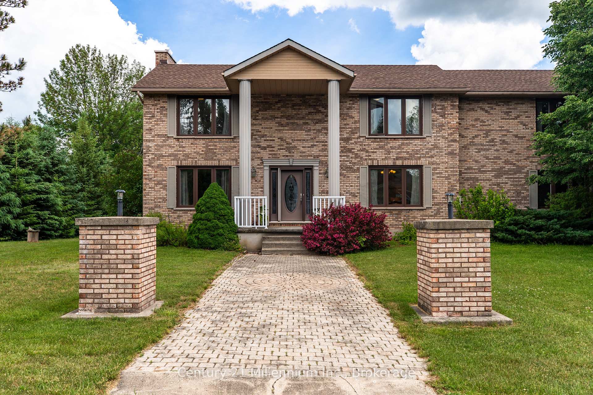103 Cedar Court, Chatsworth, ON N0H 1G0, Chatsworth — photo 1