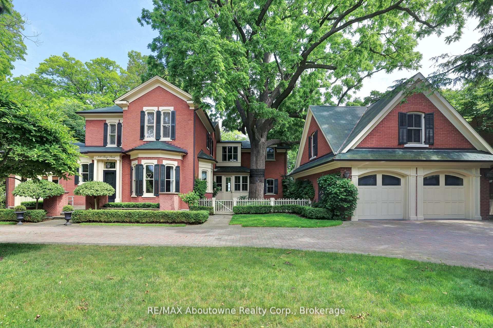 350 King Street, Oakville, ON L6J 1C2, Oakville — photo 1