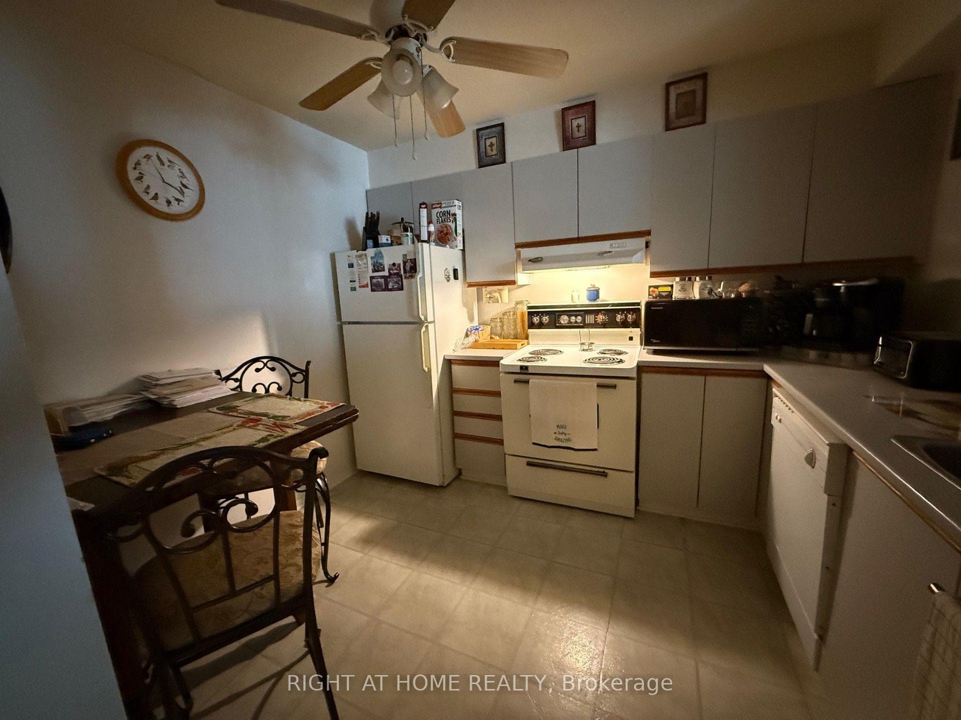 1035 Cummings Avenue E, Cyrville - Carson Grove - Pineview, ON K1J 9K5, Cyrville - Carson Grove - Pineview — photo 1