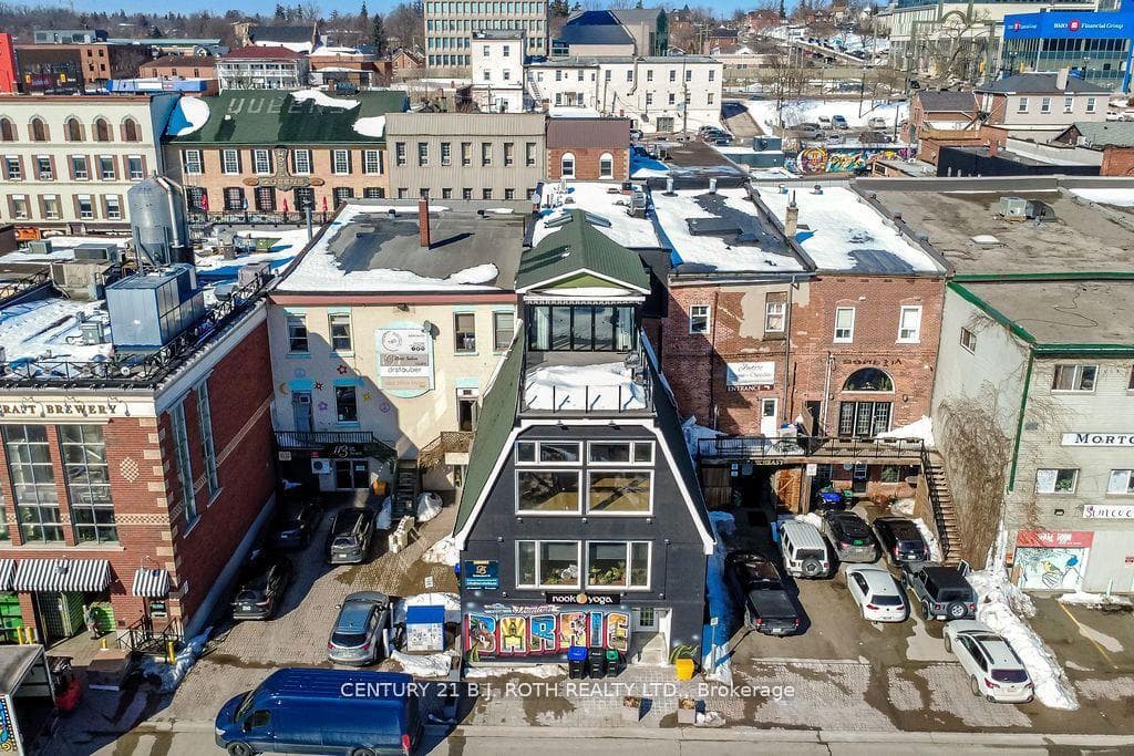 119 Dunlop Street E Level 4, Barrie, ON L4M 1A6, Barrie — photo 1