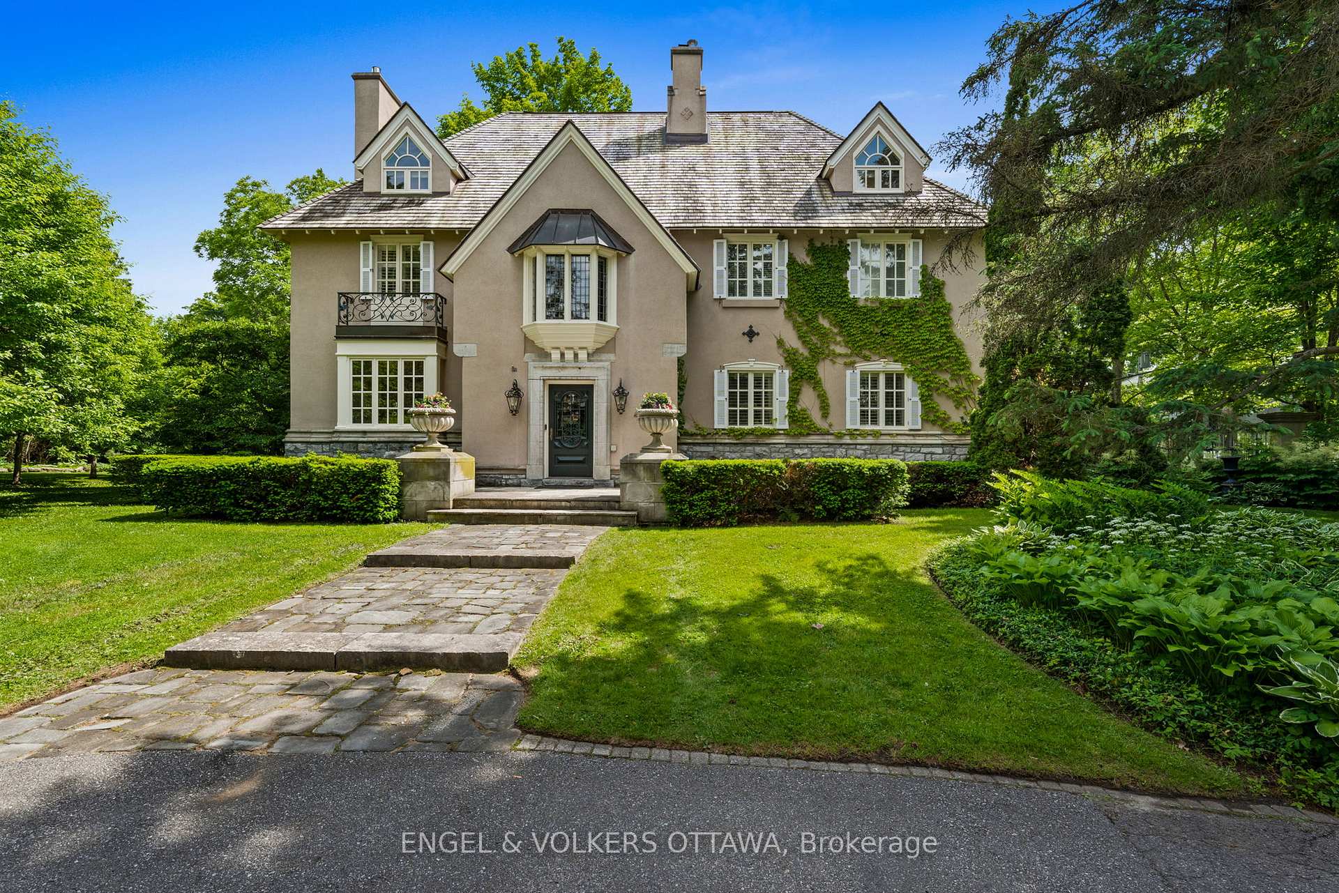 218 Coltrin Road, Rockcliffe Park, ON K1M 0A6, Rockcliffe Park — photo 1