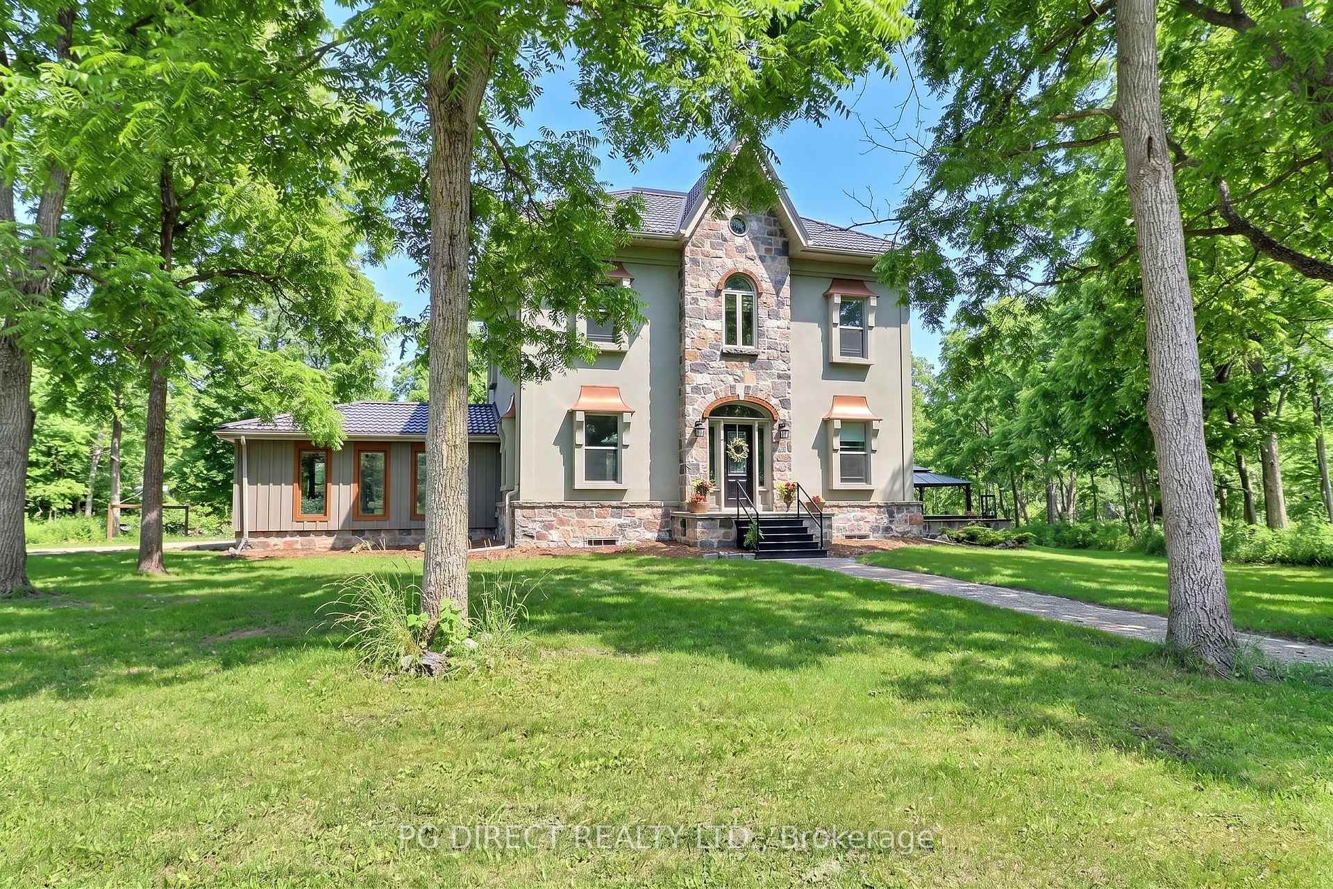 12096 Gale Road, North Middlesex, ON N0M 1A0, North Middlesex — photo 1