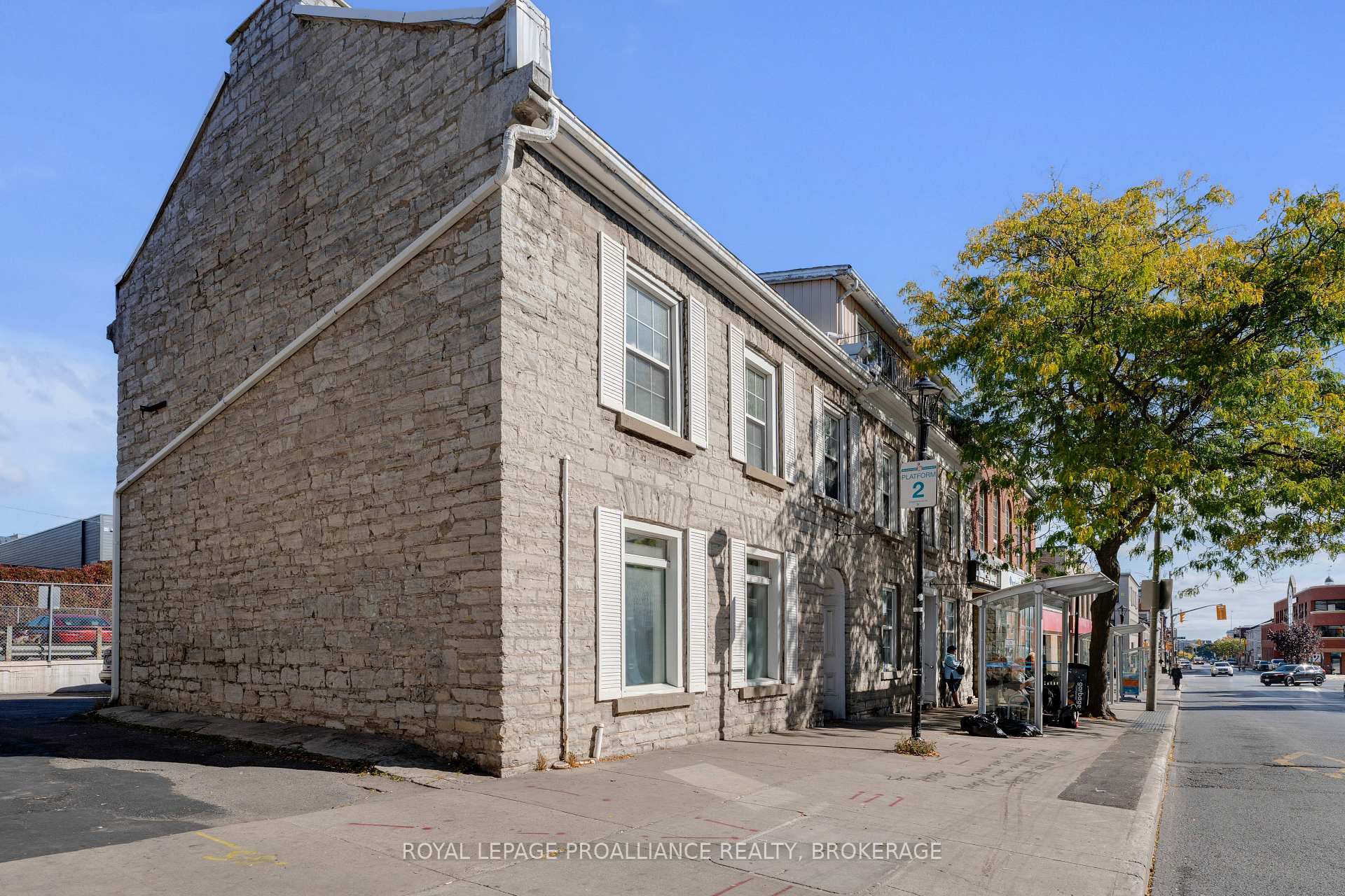 155 Brock Street, Kingston, ON K7L 1S2, Kingston — photo 1
