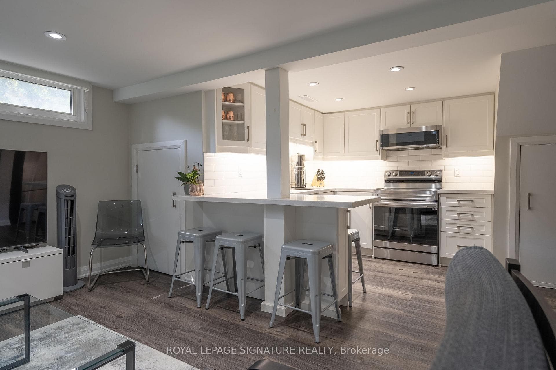 305 Blue Grass Boulevard Bsmt, Richmond Hill, ON L4C 3H3, Richmond Hill — photo 1