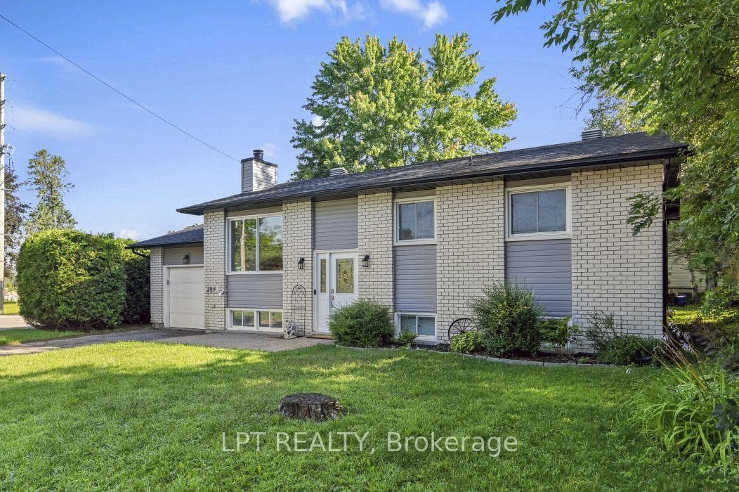 209 N BRIDGE Street N, North Grenville, ON K0G 1J0, North Grenville — photo 1