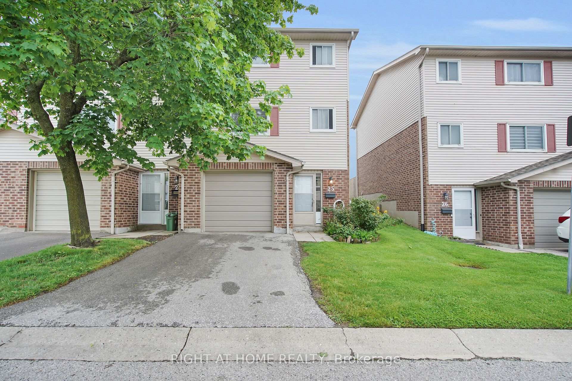 450 Pond Mills Road 25, London South, ON N5Z 4X2, London South — photo 1