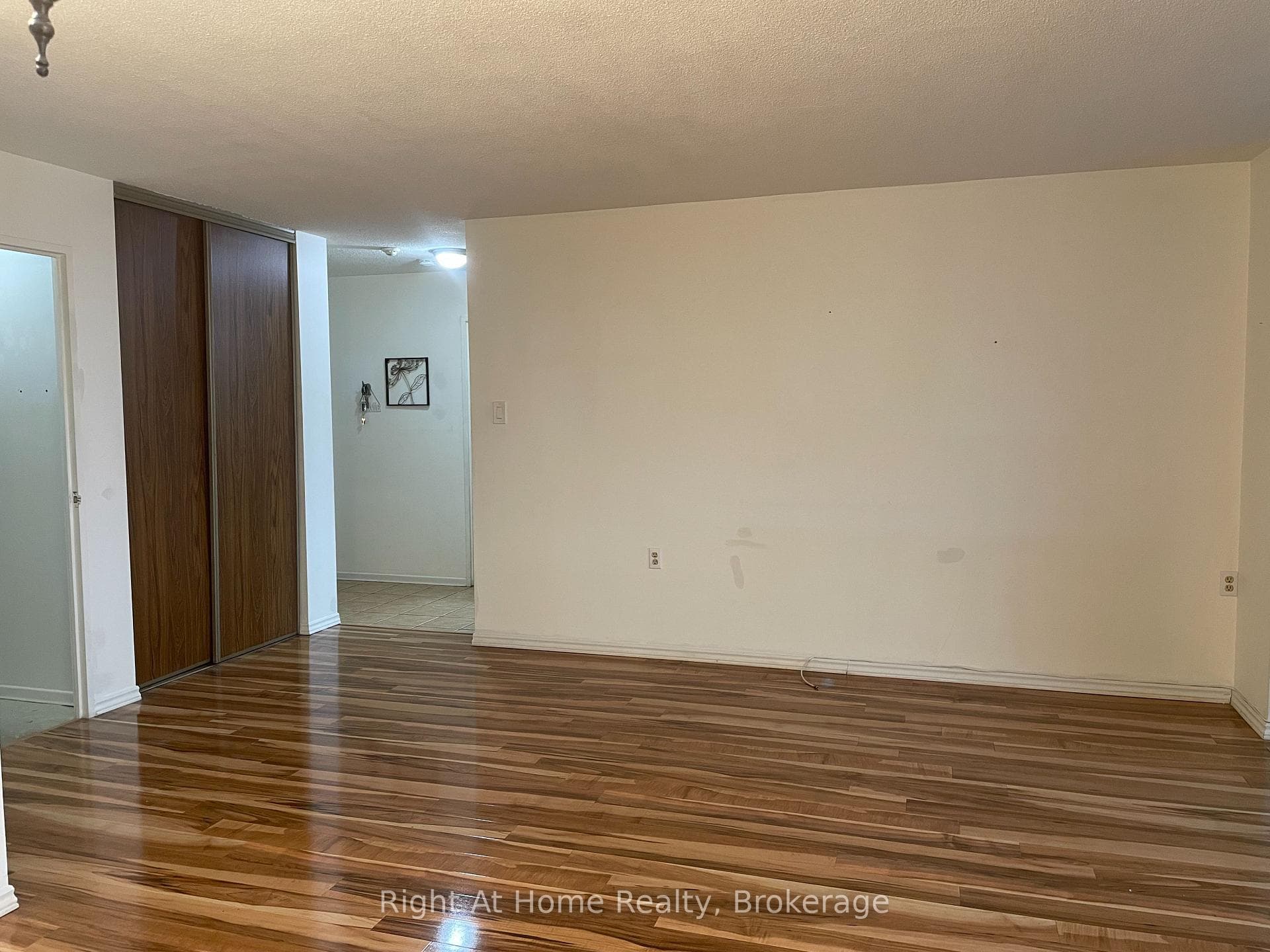 107 Beacon Drive, Blue Mountains, ON N0H 2P0, Blue Mountains — photo 1