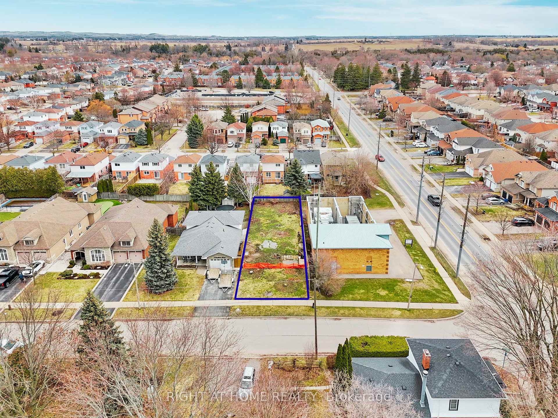 7 BRADSHAW Street, Clarington, ON L1C 2H4, Clarington — photo 1