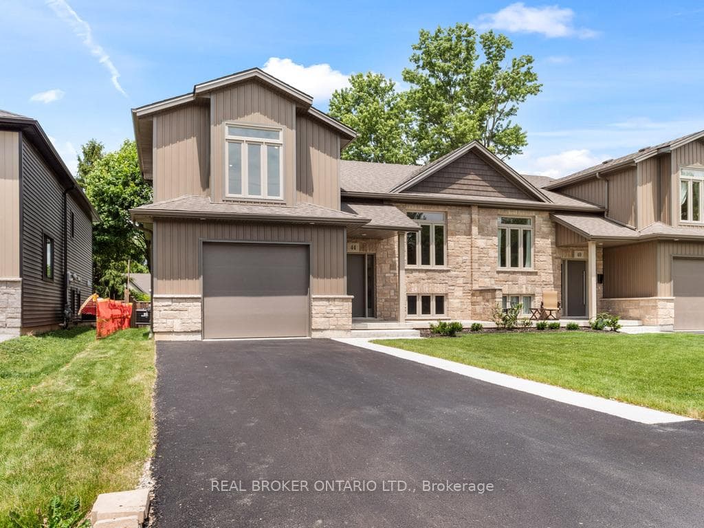 44 Topham Boulevard, Welland, ON L3C 3G2, Welland — photo 1