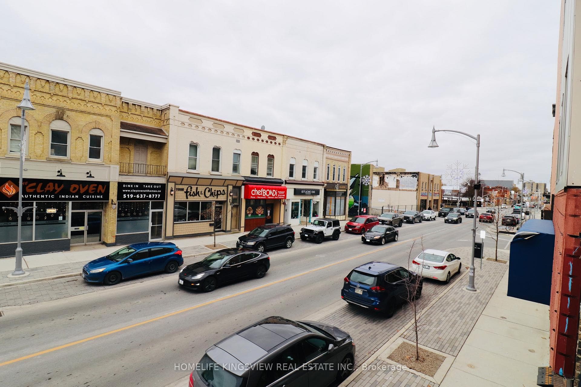 647 Talbot Street A, St. Thomas, ON N5P 1C9, St. Thomas — photo 1
