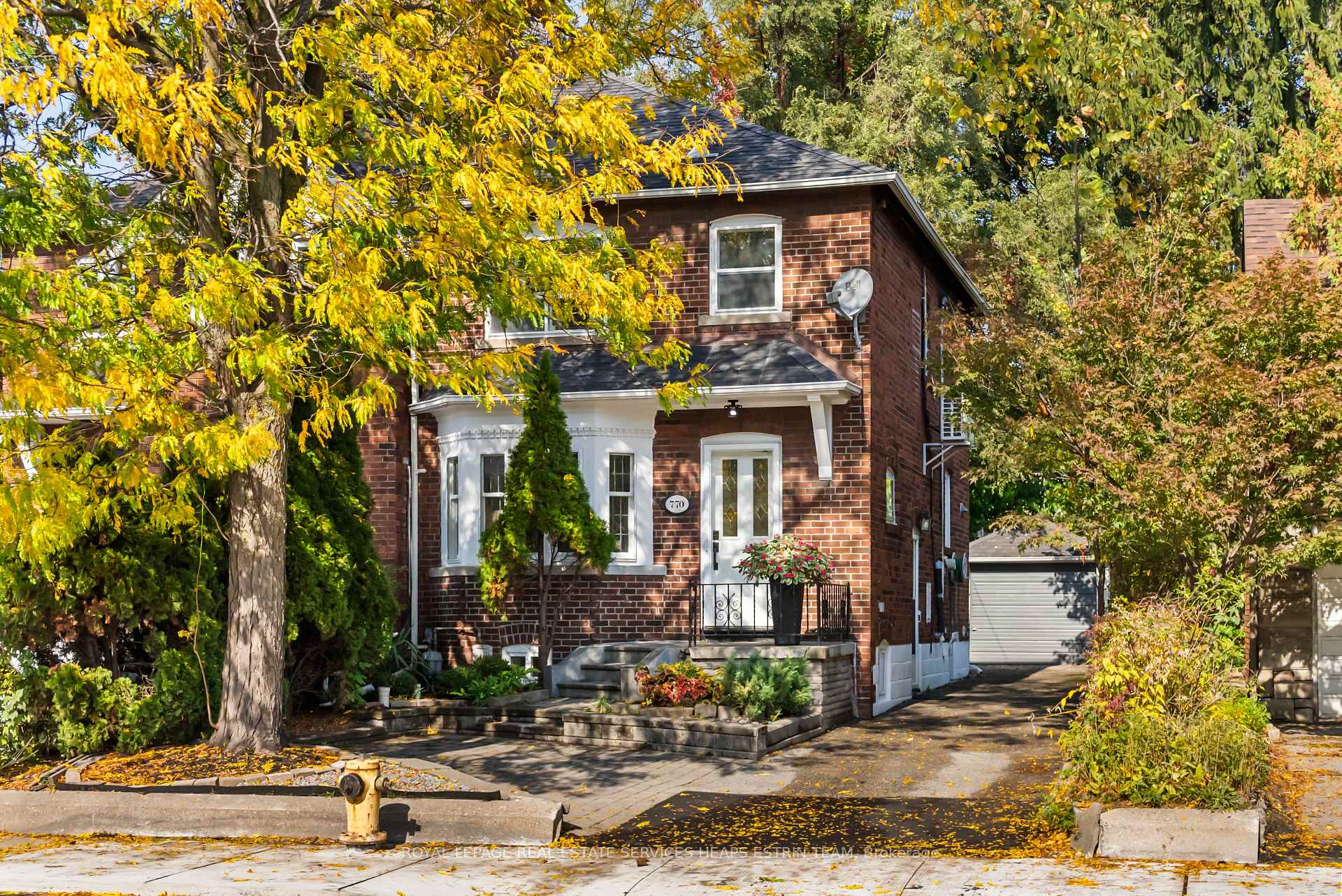 770 Eglinton Avenue E, Toronto, ON M4G 2K7