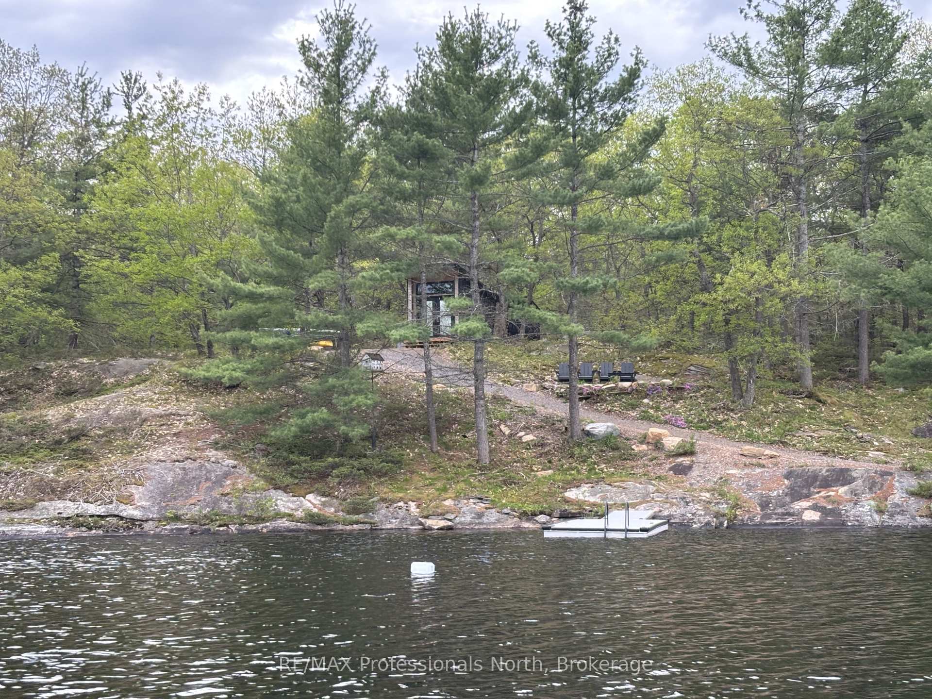 303 Nine Mile Lake, Muskoka Lakes, ON P1L 1W8, Muskoka Lakes — photo 1