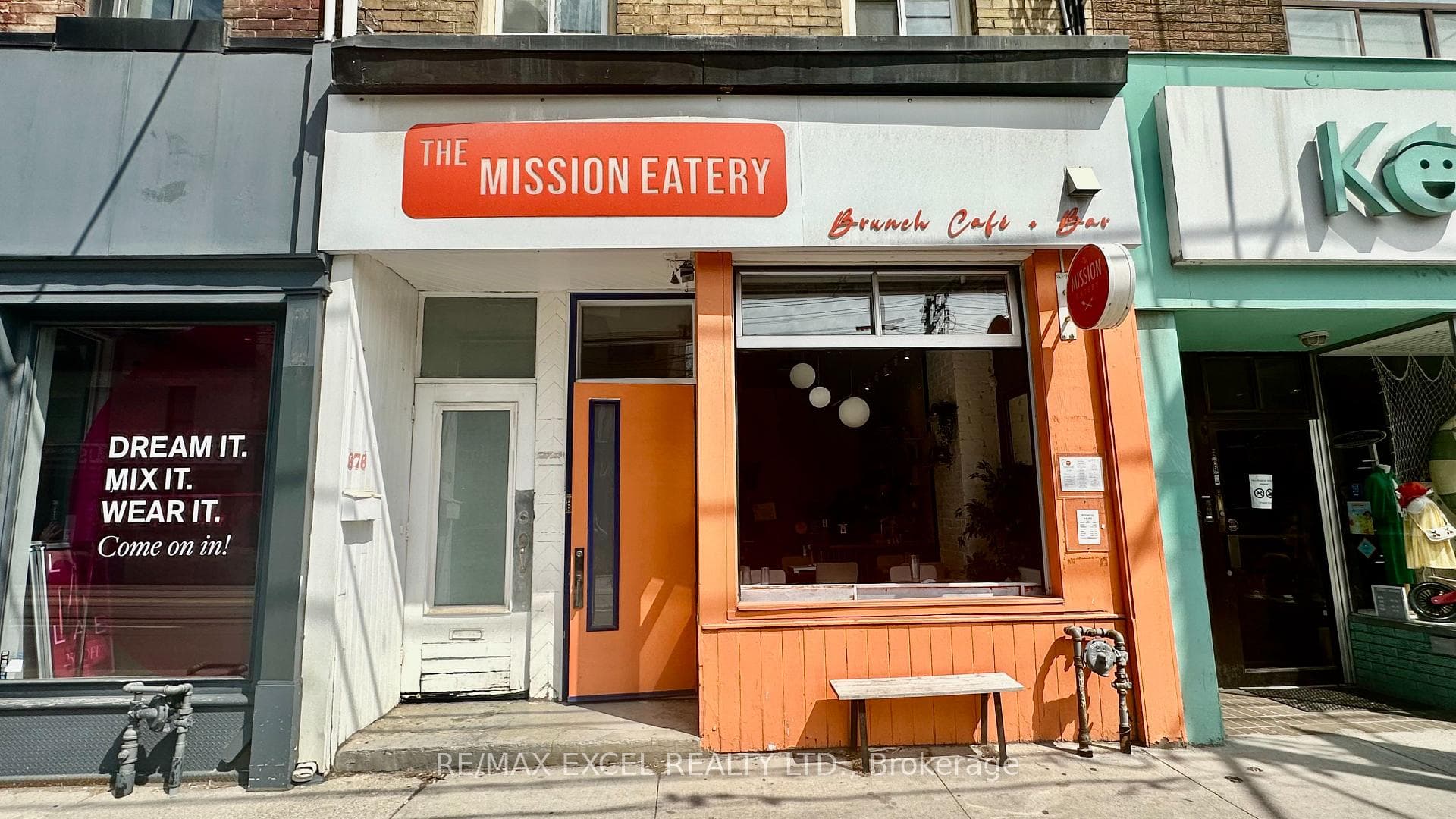 676 Queen Street W, Toronto, ON M6J 1E5, Toronto C01 — photo 1
