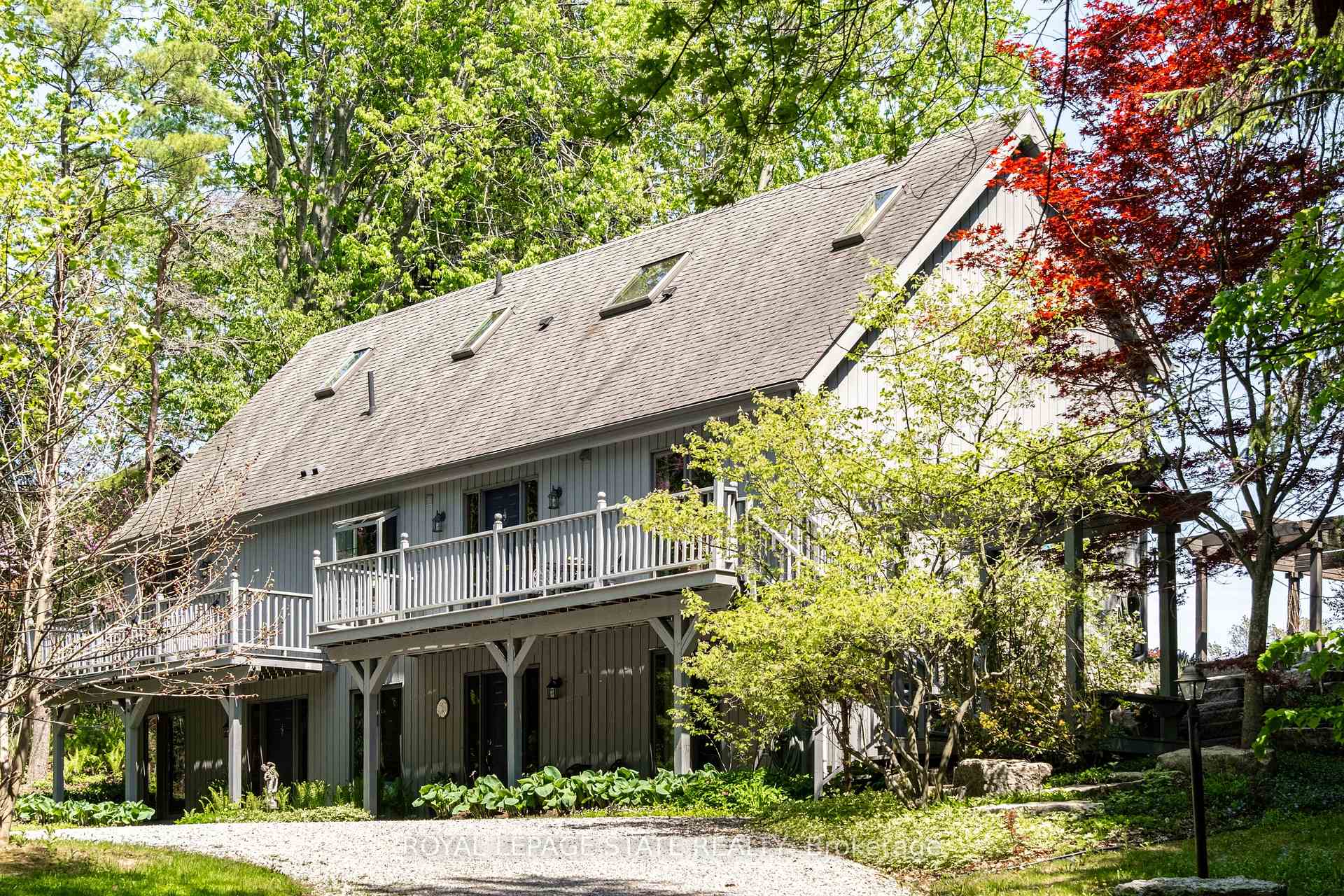 176 Weirs Lane, Hamilton, ON L9H 5E1, Hamilton — photo 1